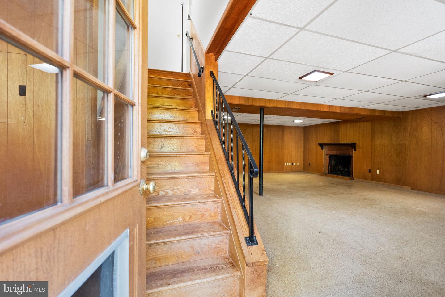 5512 FLAG RUN DR, SPRINGFIELD, Virginia 22151, 4 Bedrooms Bedrooms, ,2 BathroomsBathrooms,Residential,For sale,5512 FLAG RUN DR,VAFX2276322 MLS # VAFX2276322 5512 FLAG RUN DR, SPRINGFIELD, Virginia 22151, 4 Bedrooms Bedrooms, ,2 BathroomsBathrooms,Residential,For sale,5512 FLAG RUN DR,VAFX2276322 MLS # VAFX2276322