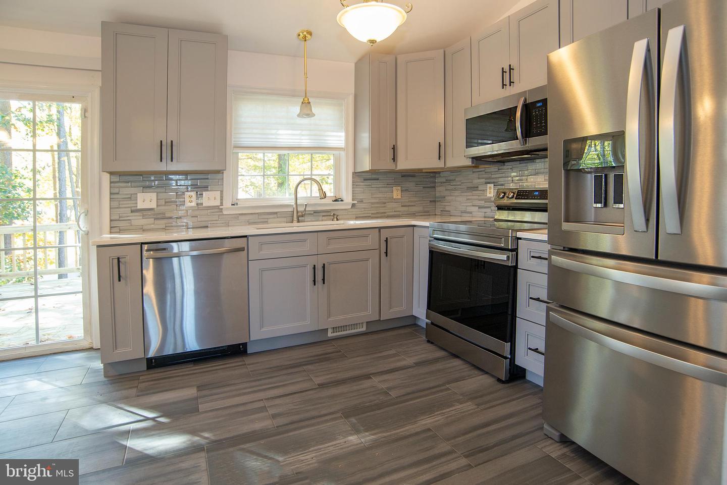 129 LAKE CAROLINE DR, RUTHER GLEN, Virginia 22546, 4 Bedrooms Bedrooms, ,2 BathroomsBathrooms,Residential,For sale,129 LAKE CAROLINE DR,VACV2009072 MLS # VACV2009072 129 LAKE CAROLINE DR, RUTHER GLEN, Virginia 22546, 4 Bedrooms Bedrooms, ,2 BathroomsBathrooms,Residential,For sale,129 LAKE CAROLINE DR,VACV2009072 MLS # VACV2009072