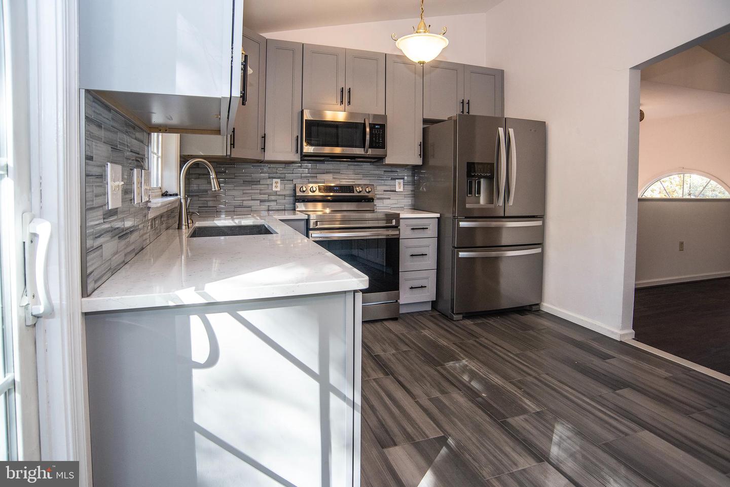 129 LAKE CAROLINE DR, RUTHER GLEN, Virginia 22546, 4 Bedrooms Bedrooms, ,2 BathroomsBathrooms,Residential,For sale,129 LAKE CAROLINE DR,VACV2009072 MLS # VACV2009072 129 LAKE CAROLINE DR, RUTHER GLEN, Virginia 22546, 4 Bedrooms Bedrooms, ,2 BathroomsBathrooms,Residential,For sale,129 LAKE CAROLINE DR,VACV2009072 MLS # VACV2009072