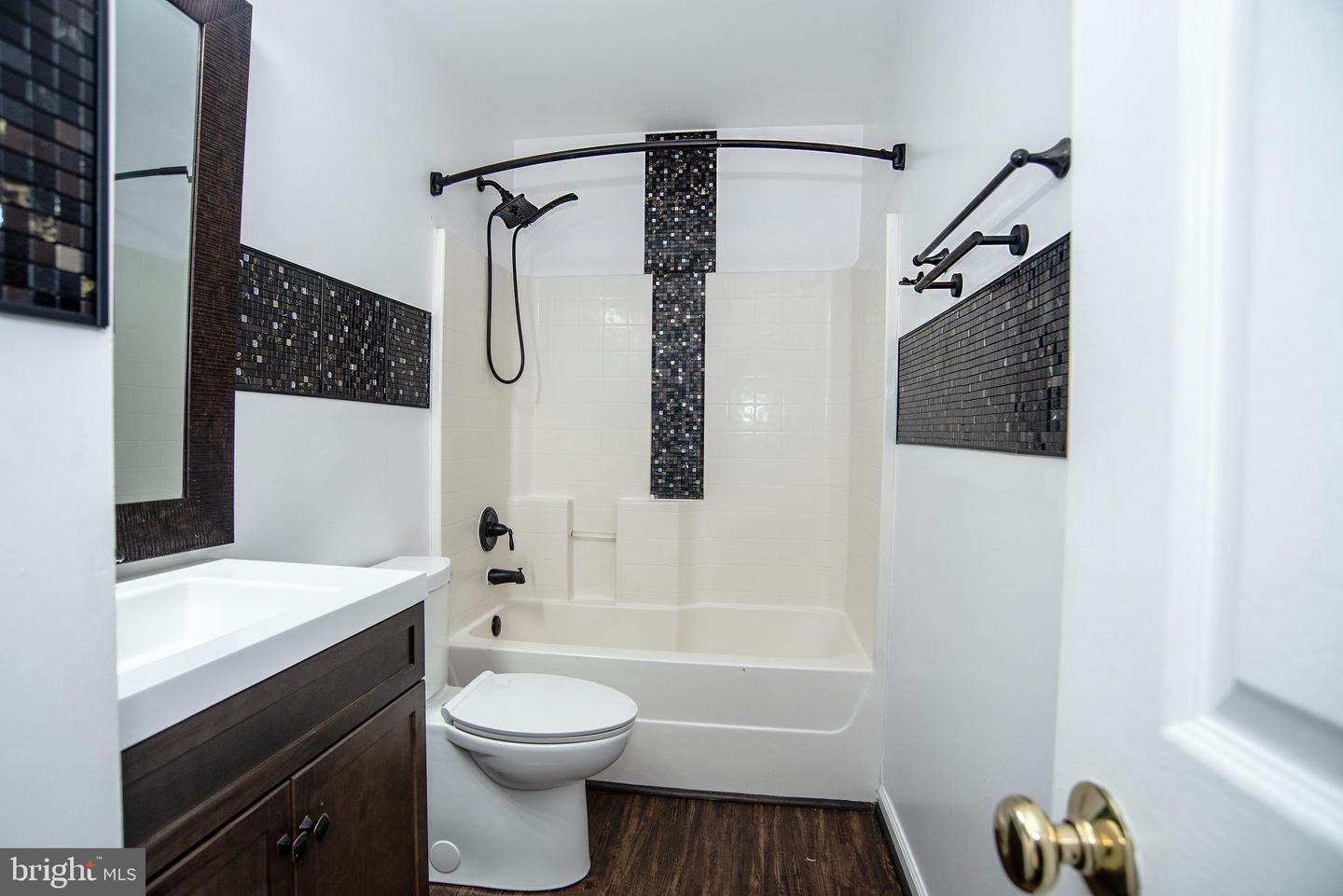 129 LAKE CAROLINE DR, RUTHER GLEN, Virginia 22546, 4 Bedrooms Bedrooms, ,2 BathroomsBathrooms,Residential,For sale,129 LAKE CAROLINE DR,VACV2009072 MLS # VACV2009072 129 LAKE CAROLINE DR, RUTHER GLEN, Virginia 22546, 4 Bedrooms Bedrooms, ,2 BathroomsBathrooms,Residential,For sale,129 LAKE CAROLINE DR,VACV2009072 MLS # VACV2009072