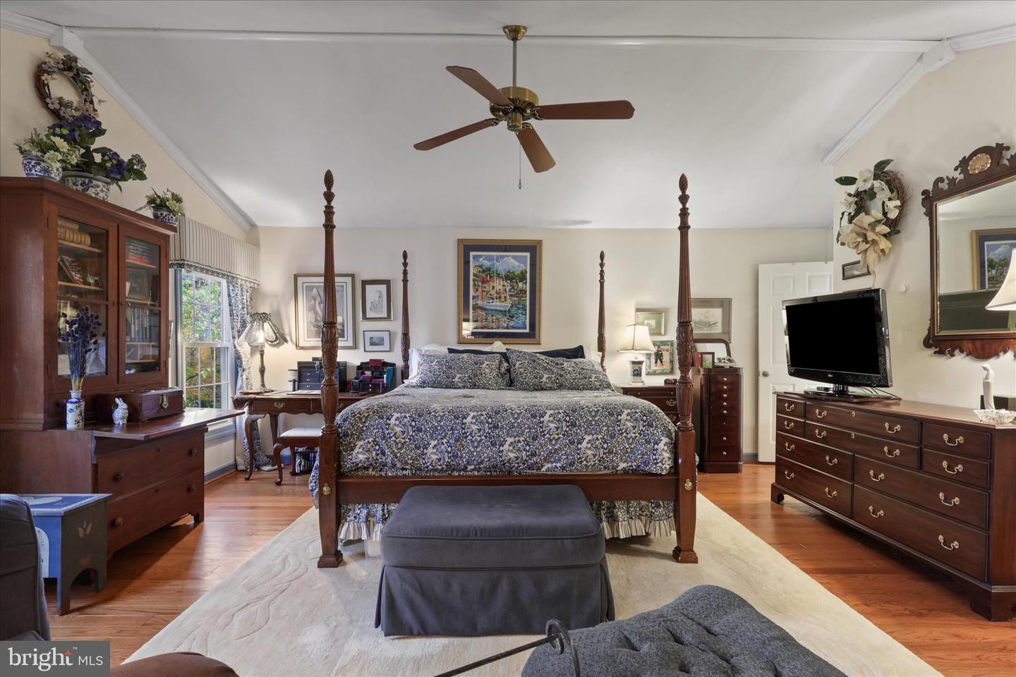 8521 CENTURY OAK, FAIRFAX STATION, Virginia 22039, 4 Bedrooms Bedrooms, 8 Rooms Rooms,3 BathroomsBathrooms,Residential,For sale,8521 CENTURY OAK,VAFX2276770 MLS # VAFX2276770 8521 CENTURY OAK, FAIRFAX STATION, Virginia 22039, 4 Bedrooms Bedrooms, 8 Rooms Rooms,3 BathroomsBathrooms,Residential,For sale,8521 CENTURY OAK,VAFX2276770 MLS # VAFX2276770