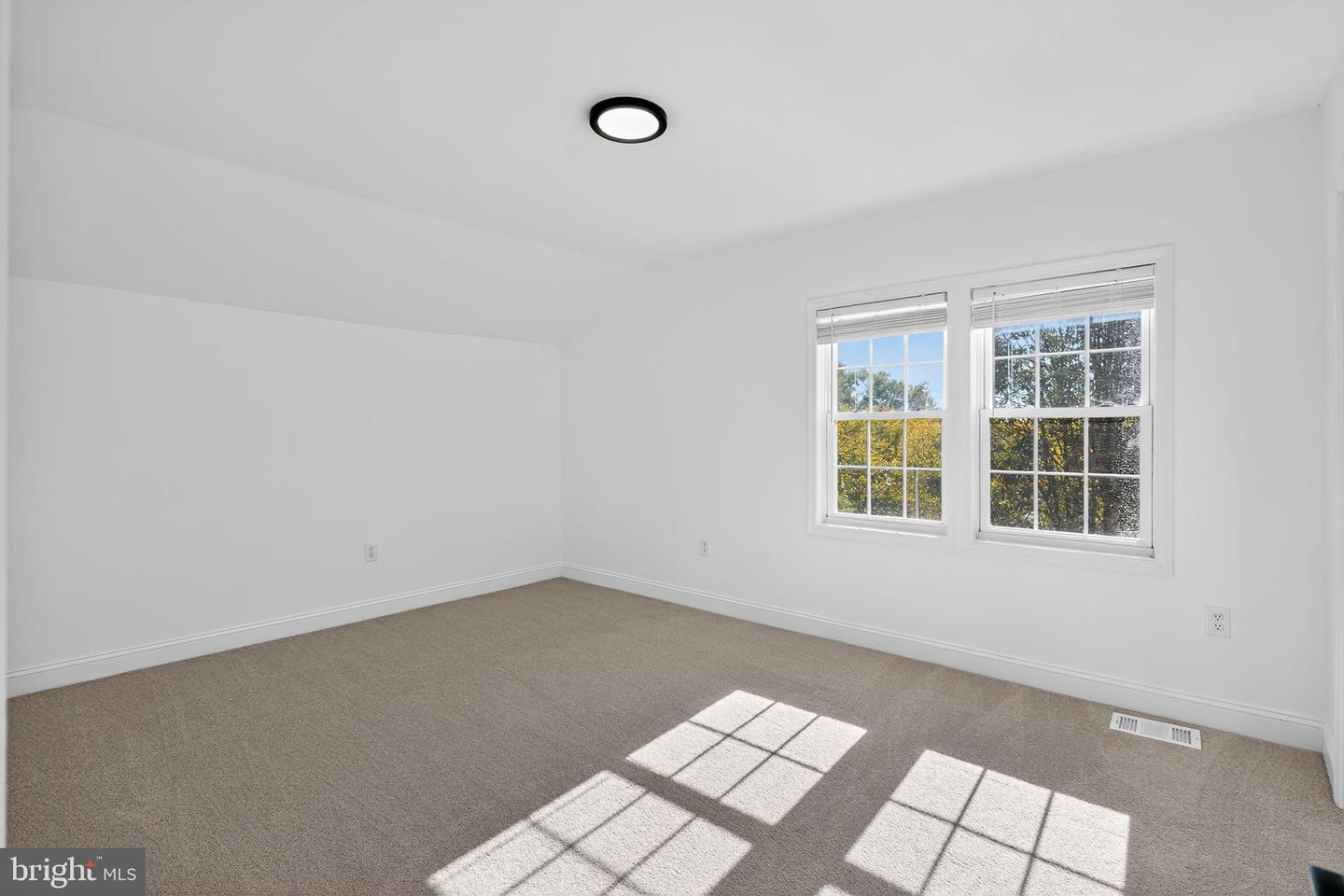 2901 KING PL NE, WASHINGTON, District Of Columbia 20018, 6 Bedrooms Bedrooms, ,3 BathroomsBathrooms,Residential,For sale,2901 KING PL NE,DCDC2229528 MLS # DCDC2229528 2901 KING PL NE, WASHINGTON, District Of Columbia 20018, 6 Bedrooms Bedrooms, ,3 BathroomsBathrooms,Residential,For sale,2901 KING PL NE,DCDC2229528 MLS # DCDC2229528