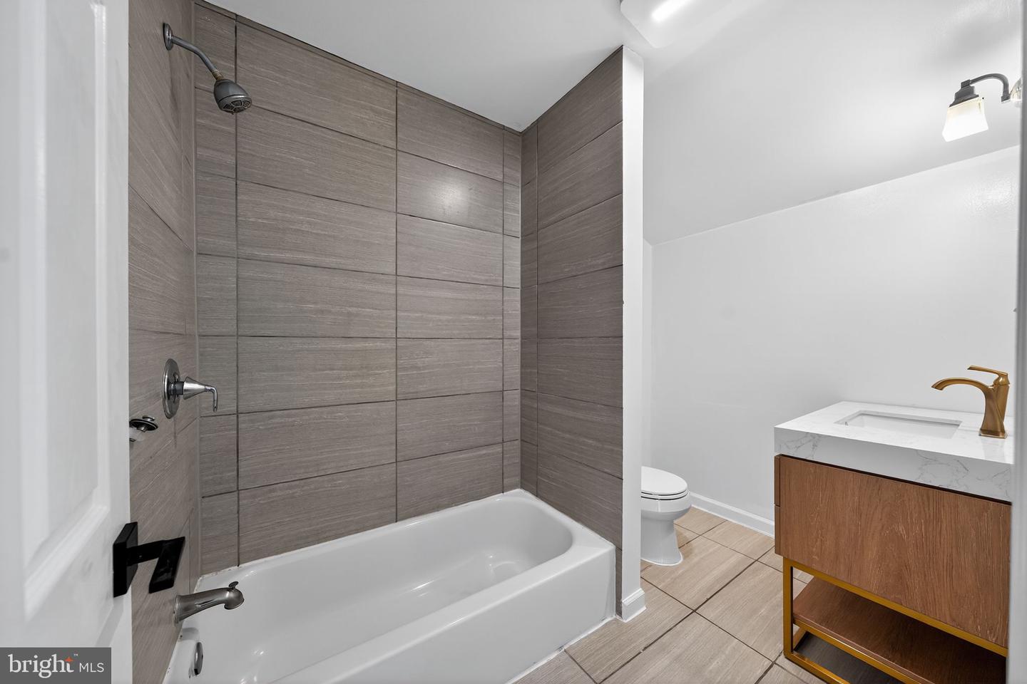 2901 KING PL NE, WASHINGTON, District Of Columbia 20018, 6 Bedrooms Bedrooms, ,3 BathroomsBathrooms,Residential,For sale,2901 KING PL NE,DCDC2229528 MLS # DCDC2229528 2901 KING PL NE, WASHINGTON, District Of Columbia 20018, 6 Bedrooms Bedrooms, ,3 BathroomsBathrooms,Residential,For sale,2901 KING PL NE,DCDC2229528 MLS # DCDC2229528