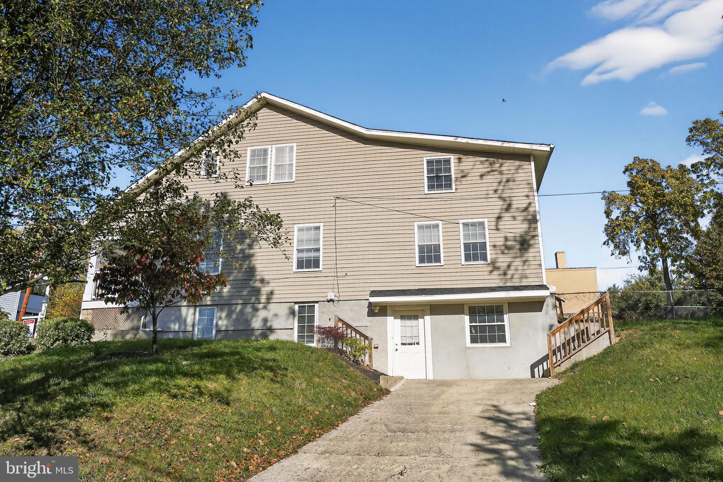 2901 KING PL NE, WASHINGTON, District Of Columbia 20018, 6 Bedrooms Bedrooms, ,3 BathroomsBathrooms,Residential,For sale,2901 KING PL NE,DCDC2229528 MLS # DCDC2229528 2901 KING PL NE, WASHINGTON, District Of Columbia 20018, 6 Bedrooms Bedrooms, ,3 BathroomsBathrooms,Residential,For sale,2901 KING PL NE,DCDC2229528 MLS # DCDC2229528