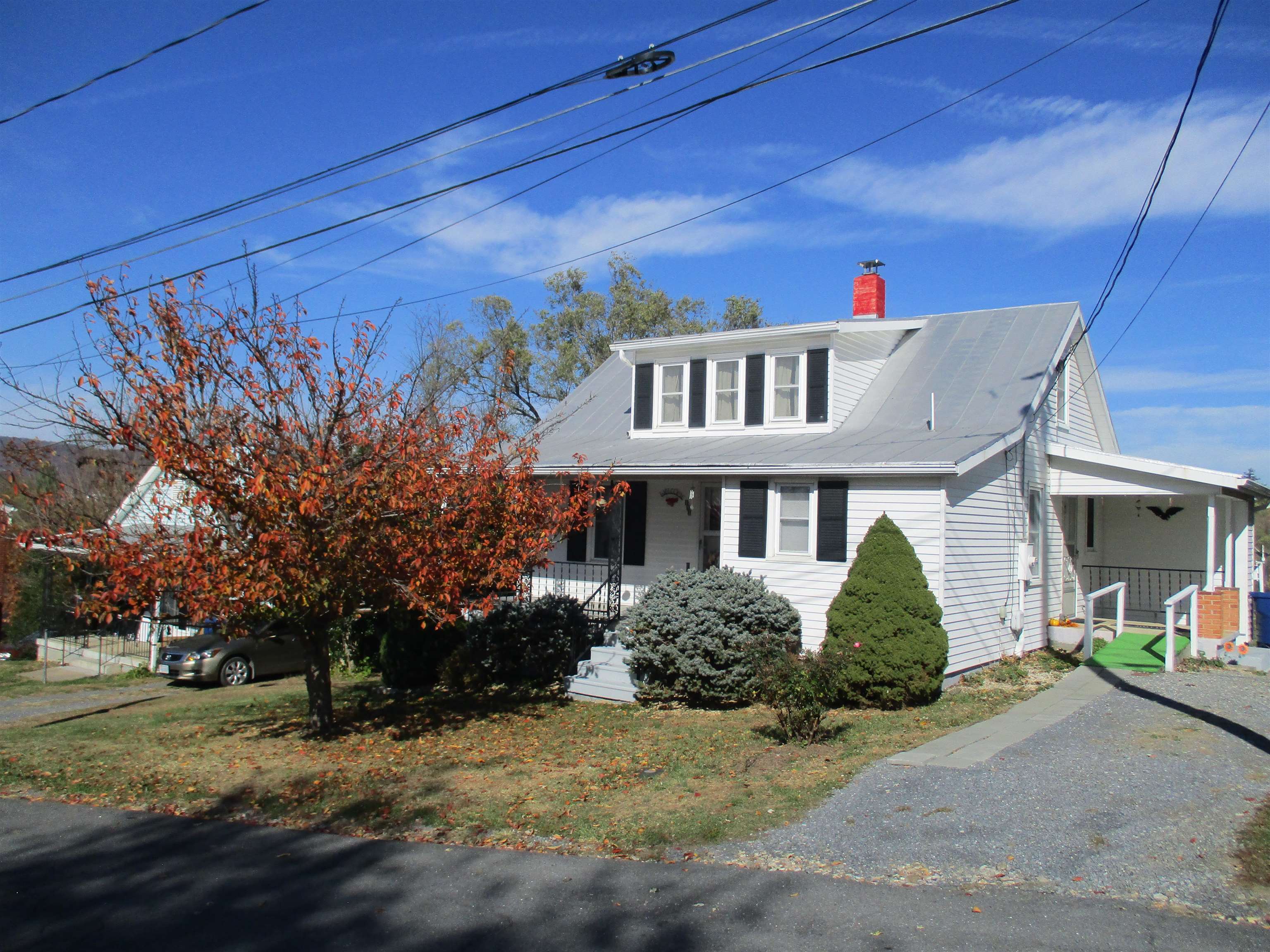 181 BELLEVUE ST, TIMBERVILLE, Virginia 22853, 3 Bedrooms Bedrooms, ,1 BathroomBathrooms,Residential,181 BELLEVUE ST,670786 MLS # 670786 181 BELLEVUE ST, TIMBERVILLE, Virginia 22853, 3 Bedrooms Bedrooms, ,1 BathroomBathrooms,Residential,181 BELLEVUE ST,670786 MLS # 670786