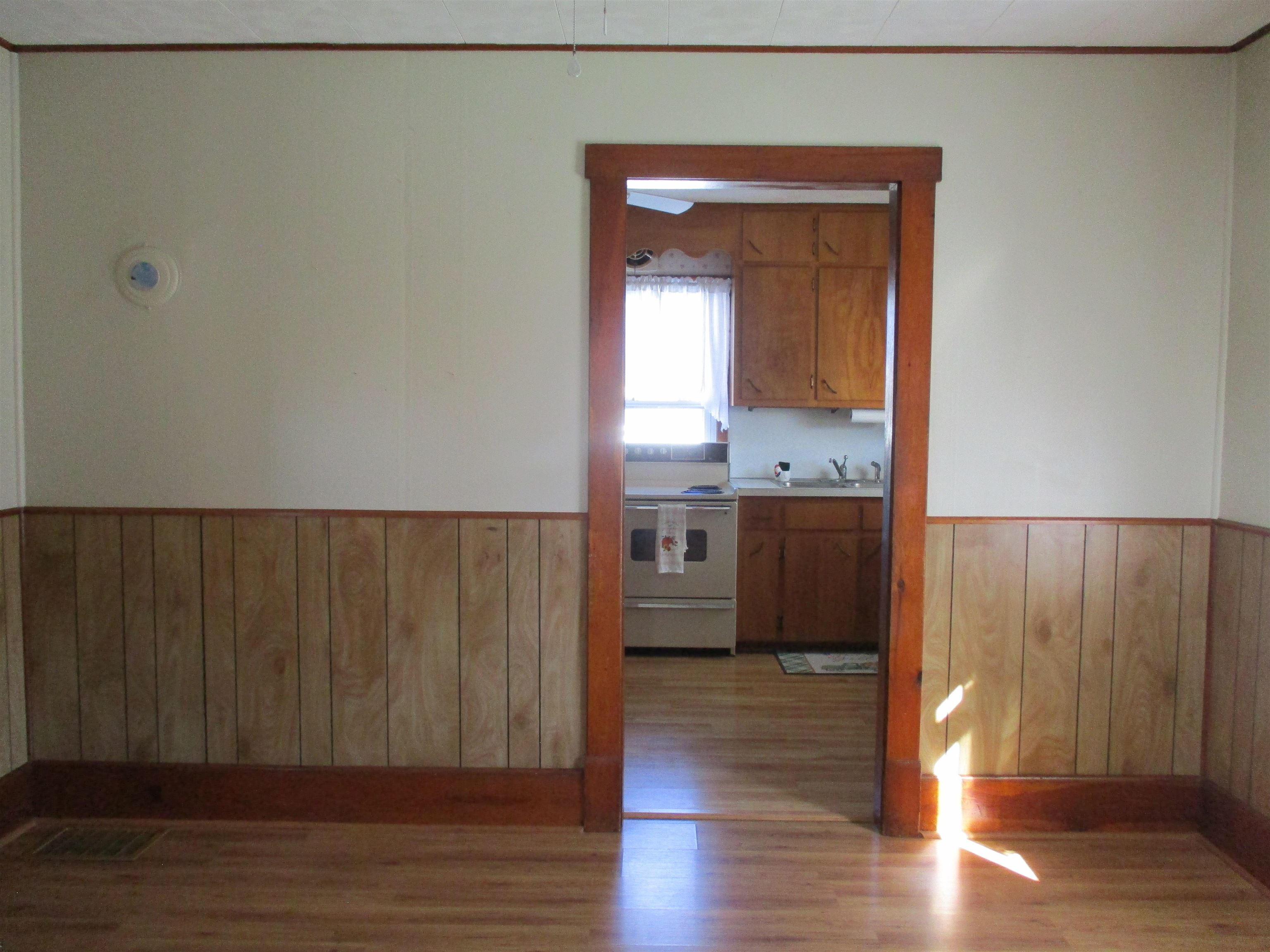 181 BELLEVUE ST, TIMBERVILLE, Virginia 22853, 3 Bedrooms Bedrooms, ,1 BathroomBathrooms,Residential,181 BELLEVUE ST,670786 MLS # 670786 181 BELLEVUE ST, TIMBERVILLE, Virginia 22853, 3 Bedrooms Bedrooms, ,1 BathroomBathrooms,Residential,181 BELLEVUE ST,670786 MLS # 670786