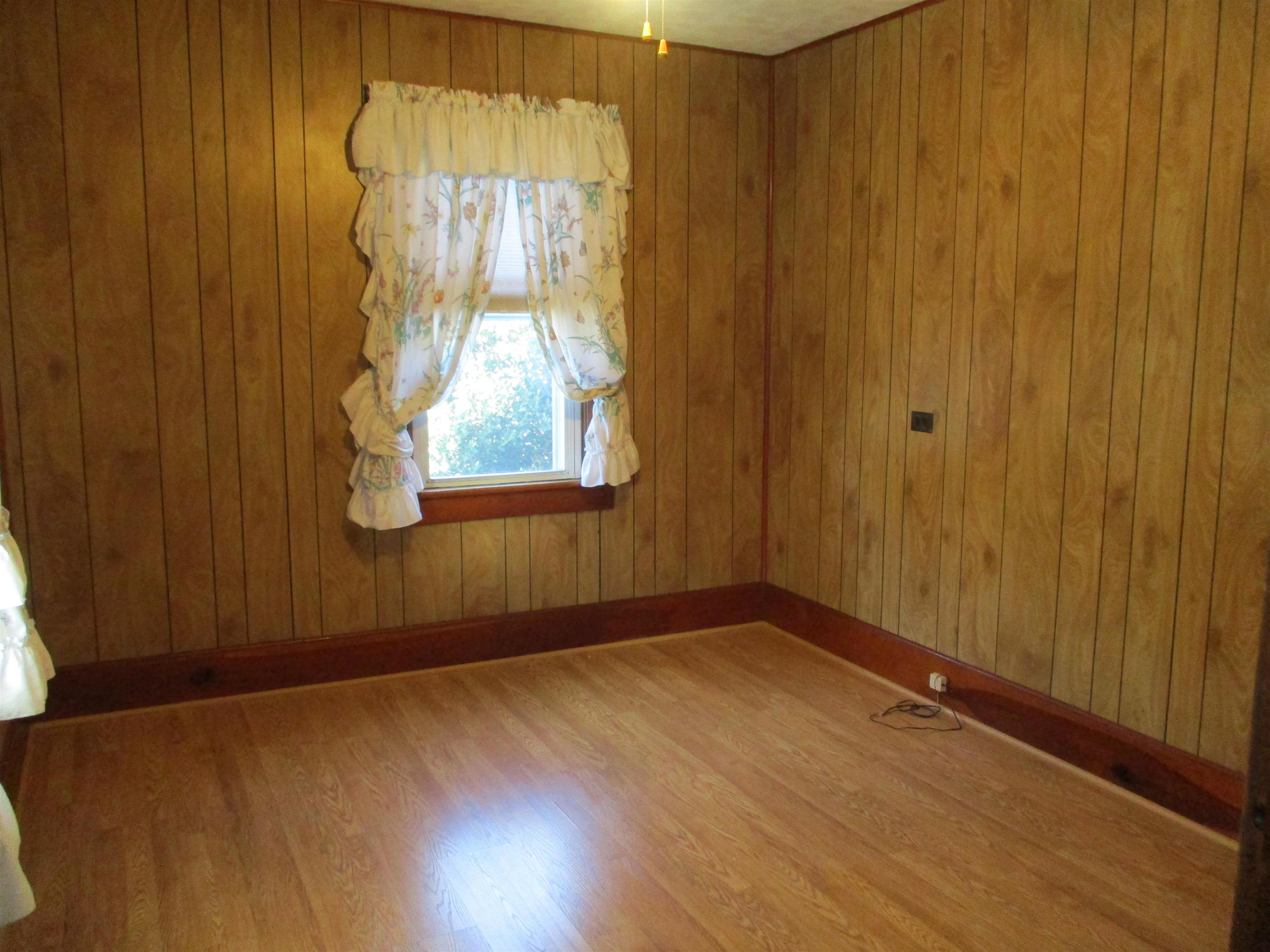 181 BELLEVUE ST, TIMBERVILLE, Virginia 22853, 3 Bedrooms Bedrooms, ,1 BathroomBathrooms,Residential,181 BELLEVUE ST,670786 MLS # 670786 181 BELLEVUE ST, TIMBERVILLE, Virginia 22853, 3 Bedrooms Bedrooms, ,1 BathroomBathrooms,Residential,181 BELLEVUE ST,670786 MLS # 670786