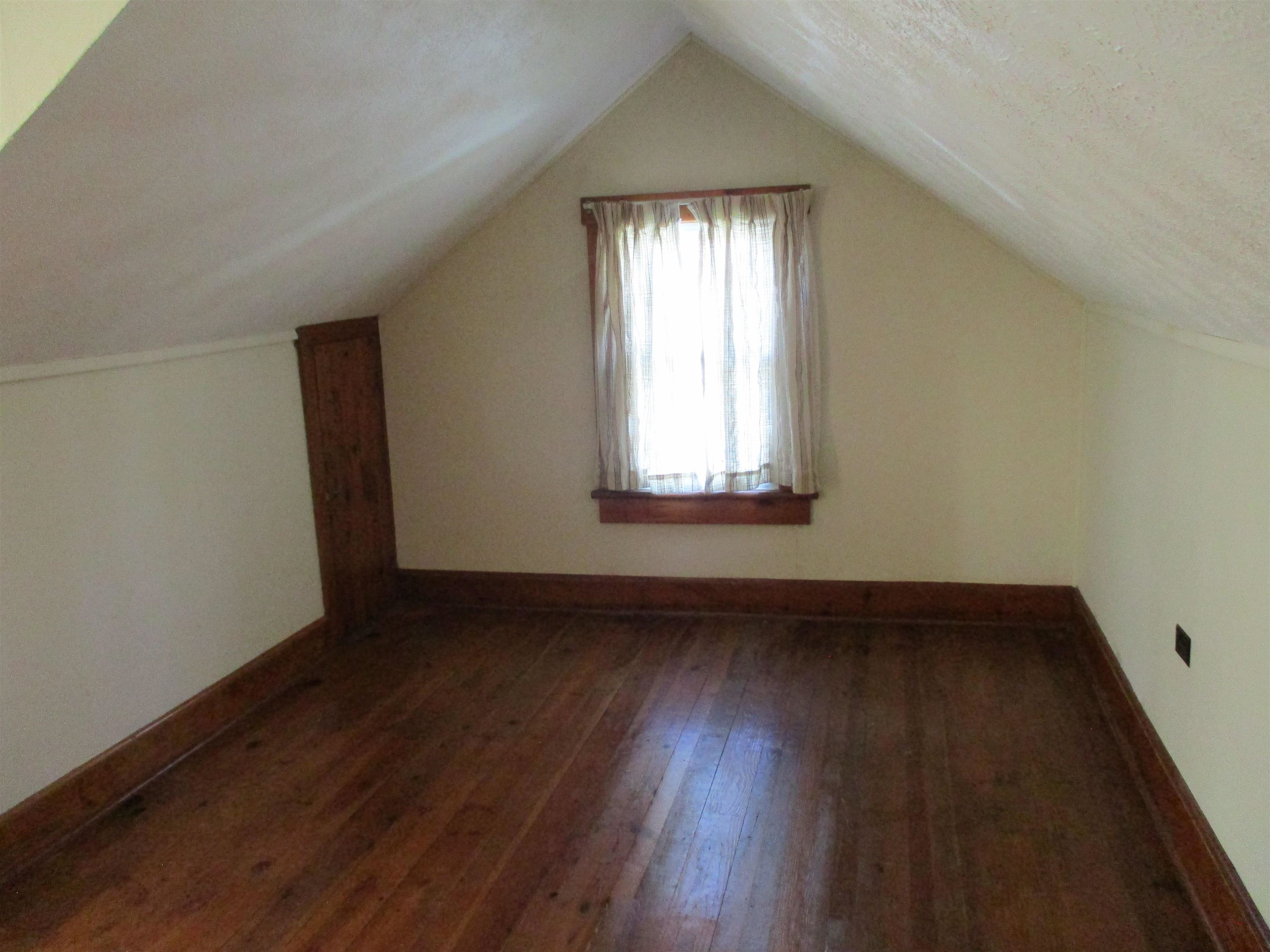181 BELLEVUE ST, TIMBERVILLE, Virginia 22853, 3 Bedrooms Bedrooms, ,1 BathroomBathrooms,Residential,181 BELLEVUE ST,670786 MLS # 670786 181 BELLEVUE ST, TIMBERVILLE, Virginia 22853, 3 Bedrooms Bedrooms, ,1 BathroomBathrooms,Residential,181 BELLEVUE ST,670786 MLS # 670786