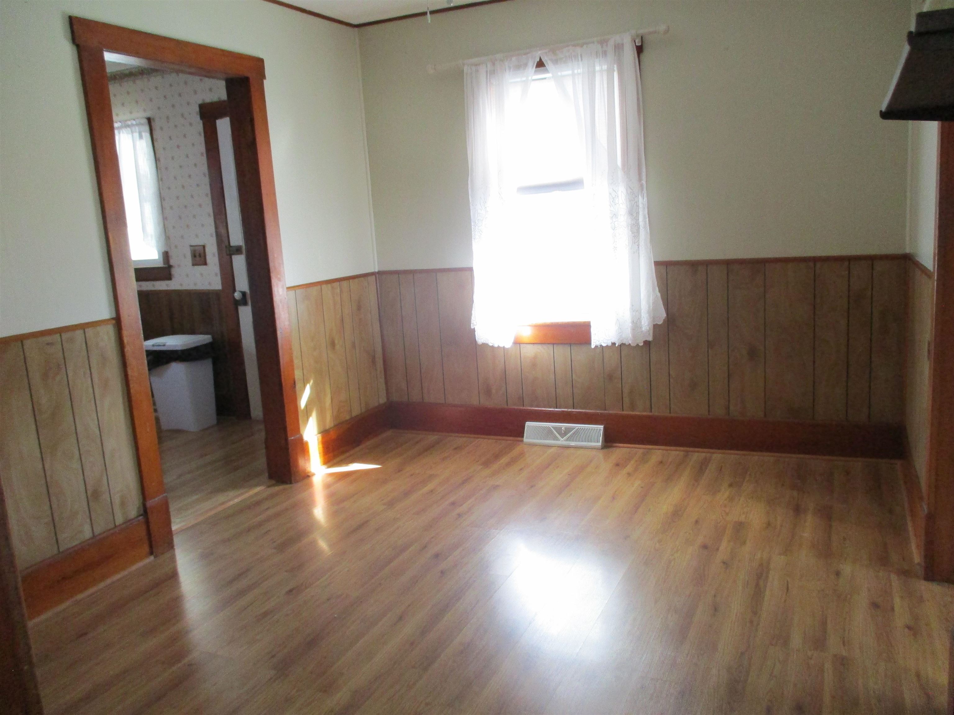 181 BELLEVUE ST, TIMBERVILLE, Virginia 22853, 3 Bedrooms Bedrooms, ,1 BathroomBathrooms,Residential,181 BELLEVUE ST,670786 MLS # 670786 181 BELLEVUE ST, TIMBERVILLE, Virginia 22853, 3 Bedrooms Bedrooms, ,1 BathroomBathrooms,Residential,181 BELLEVUE ST,670786 MLS # 670786