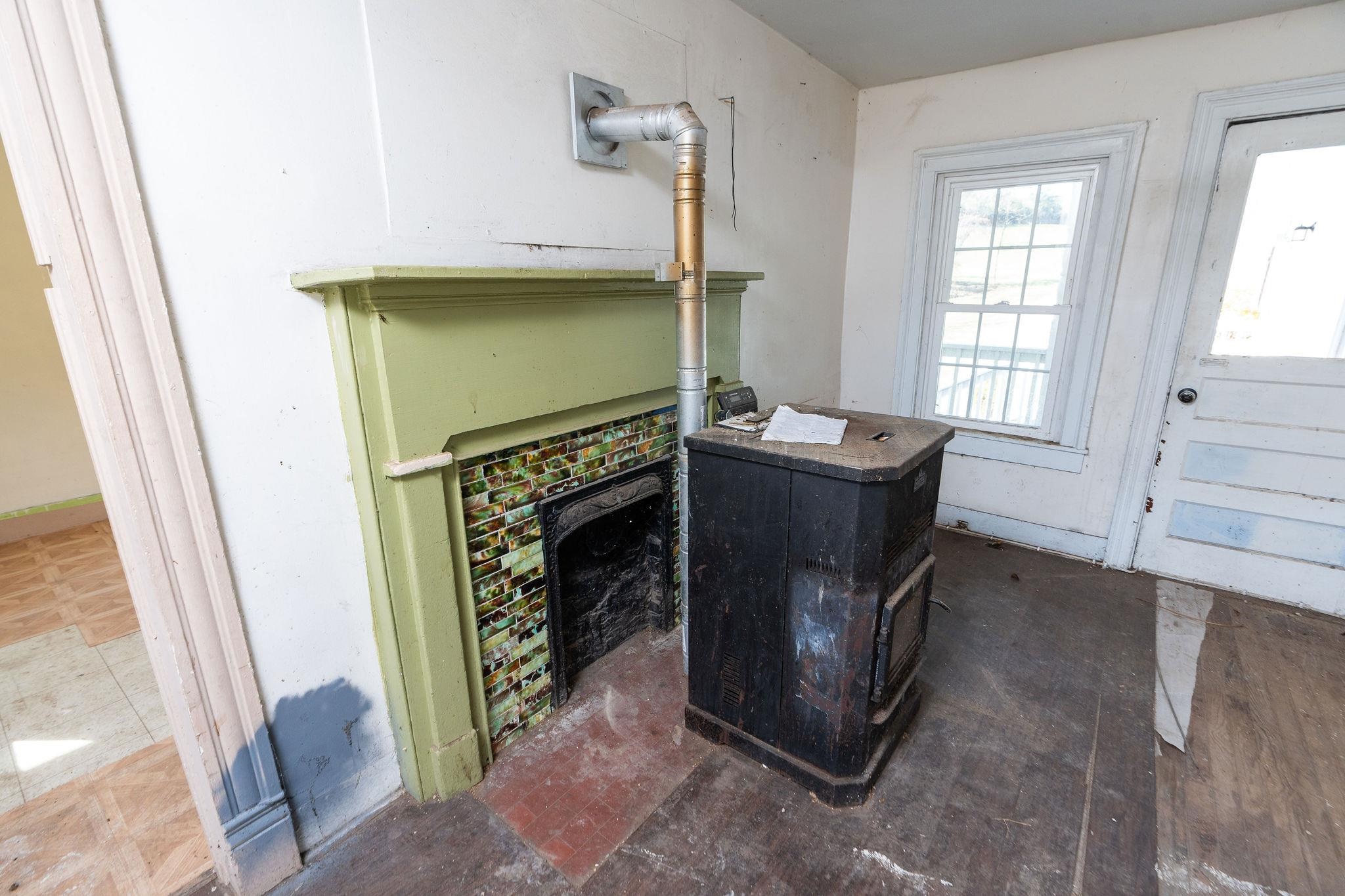 5818 LEE JACKSON HWY, GREENVILLE, Virginia 24440, 3 Bedrooms Bedrooms, ,2 BathroomsBathrooms,Residential,5818 LEE JACKSON HWY,670788 MLS # 670788 5818 LEE JACKSON HWY, GREENVILLE, Virginia 24440, 3 Bedrooms Bedrooms, ,2 BathroomsBathrooms,Residential,5818 LEE JACKSON HWY,670788 MLS # 670788