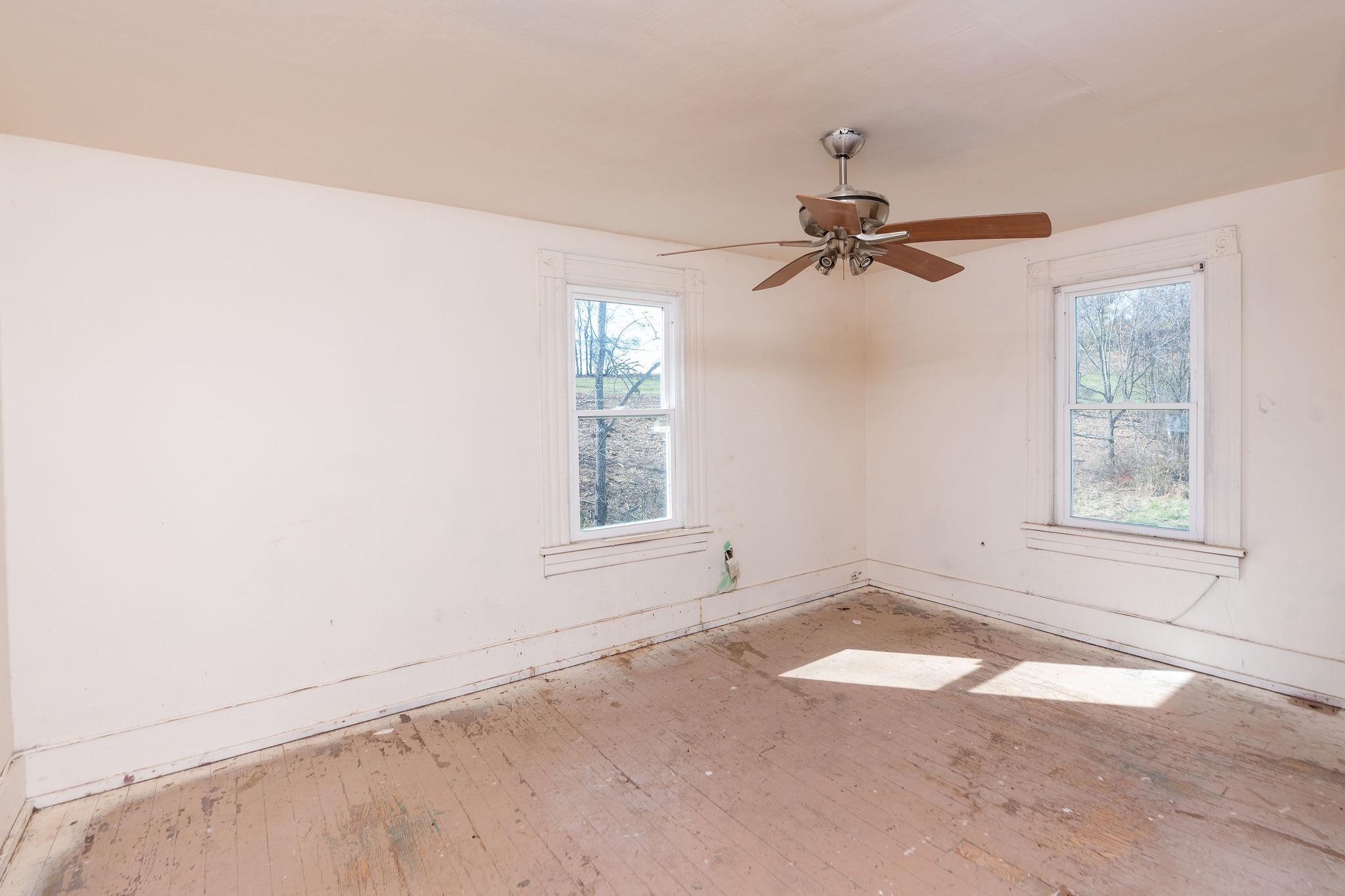 5818 LEE JACKSON HWY, GREENVILLE, Virginia 24440, 3 Bedrooms Bedrooms, ,2 BathroomsBathrooms,Residential,5818 LEE JACKSON HWY,670788 MLS # 670788 5818 LEE JACKSON HWY, GREENVILLE, Virginia 24440, 3 Bedrooms Bedrooms, ,2 BathroomsBathrooms,Residential,5818 LEE JACKSON HWY,670788 MLS # 670788