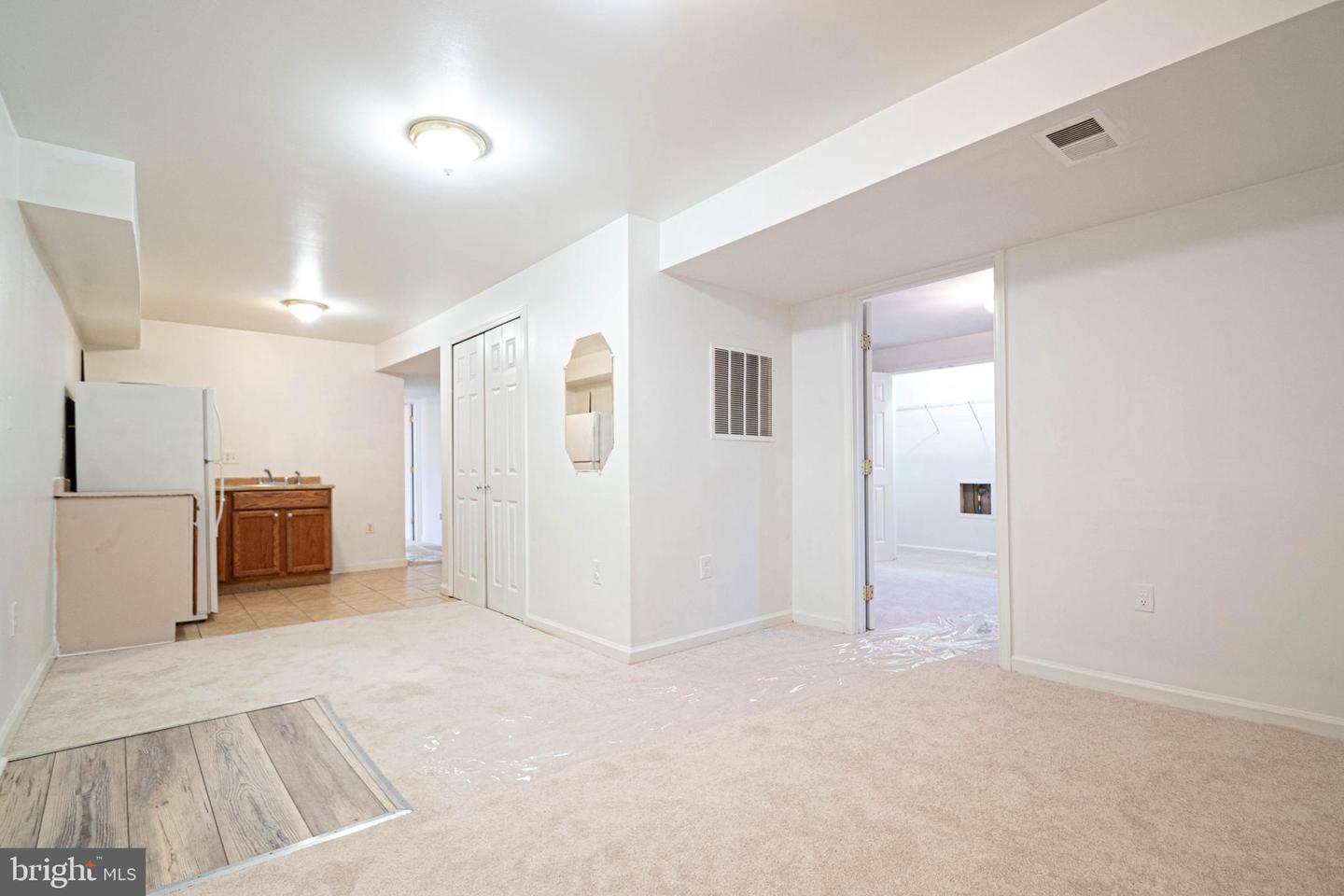 4483 EDSALL DR, WOODBRIDGE, Virginia 22193, 6 Bedrooms Bedrooms, ,3 BathroomsBathrooms,Residential,For sale,4483 EDSALL DR,VAPW2106880 MLS # VAPW2106880 4483 EDSALL DR, WOODBRIDGE, Virginia 22193, 6 Bedrooms Bedrooms, ,3 BathroomsBathrooms,Residential,For sale,4483 EDSALL DR,VAPW2106880 MLS # VAPW2106880