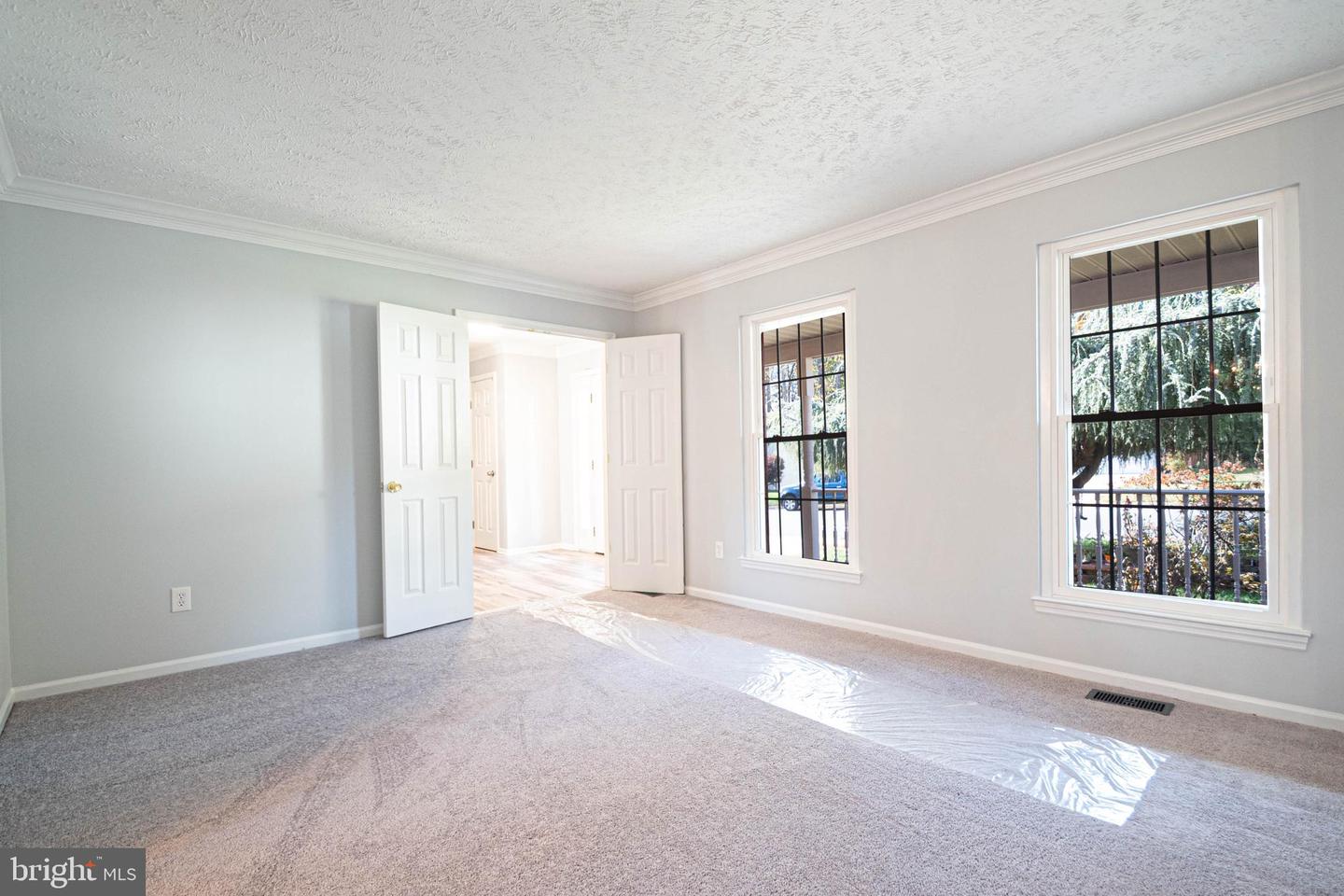 4483 EDSALL DR, WOODBRIDGE, Virginia 22193, 6 Bedrooms Bedrooms, ,3 BathroomsBathrooms,Residential,For sale,4483 EDSALL DR,VAPW2106880 MLS # VAPW2106880 4483 EDSALL DR, WOODBRIDGE, Virginia 22193, 6 Bedrooms Bedrooms, ,3 BathroomsBathrooms,Residential,For sale,4483 EDSALL DR,VAPW2106880 MLS # VAPW2106880