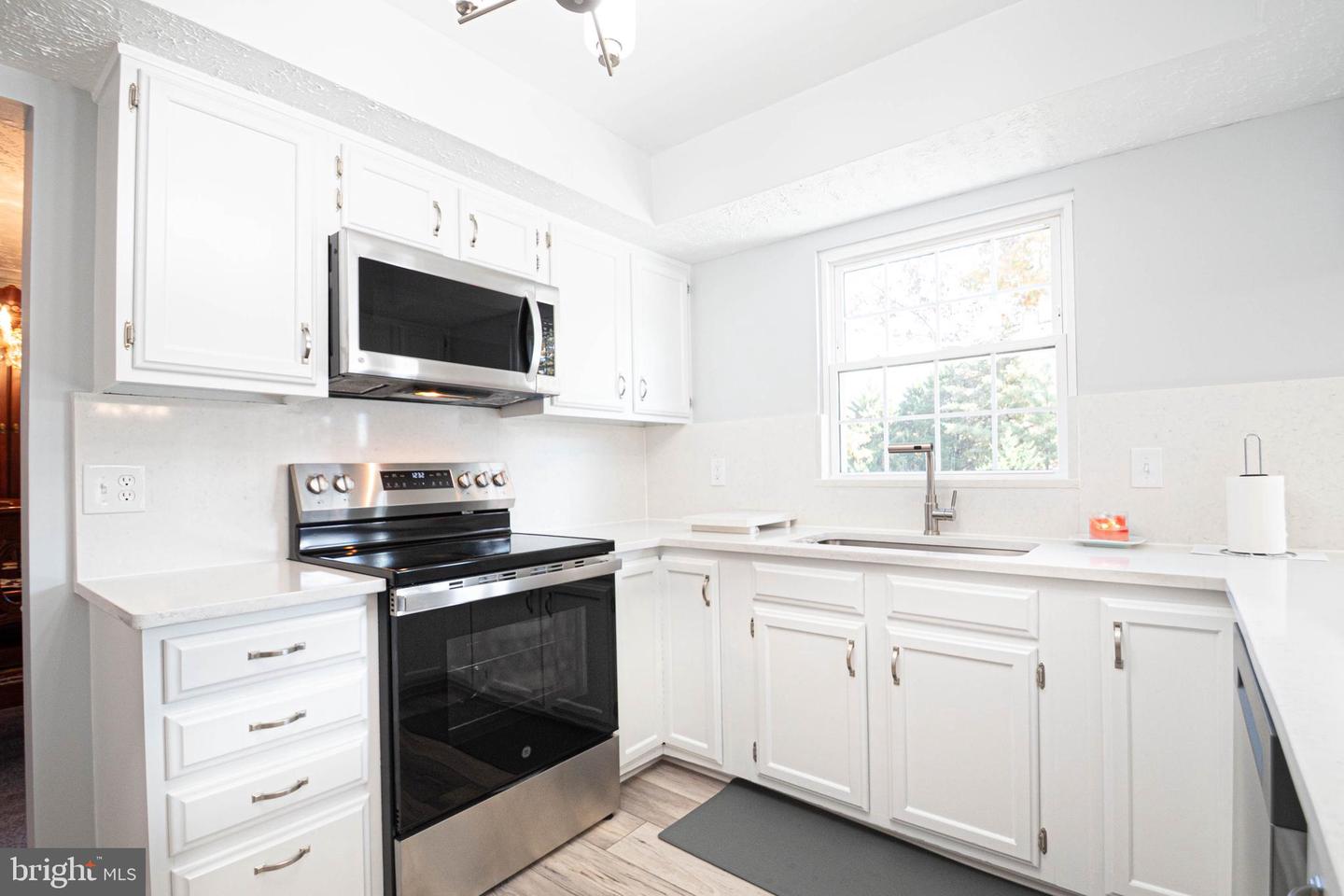 4483 EDSALL DR, WOODBRIDGE, Virginia 22193, 6 Bedrooms Bedrooms, ,3 BathroomsBathrooms,Residential,For sale,4483 EDSALL DR,VAPW2106880 MLS # VAPW2106880 4483 EDSALL DR, WOODBRIDGE, Virginia 22193, 6 Bedrooms Bedrooms, ,3 BathroomsBathrooms,Residential,For sale,4483 EDSALL DR,VAPW2106880 MLS # VAPW2106880