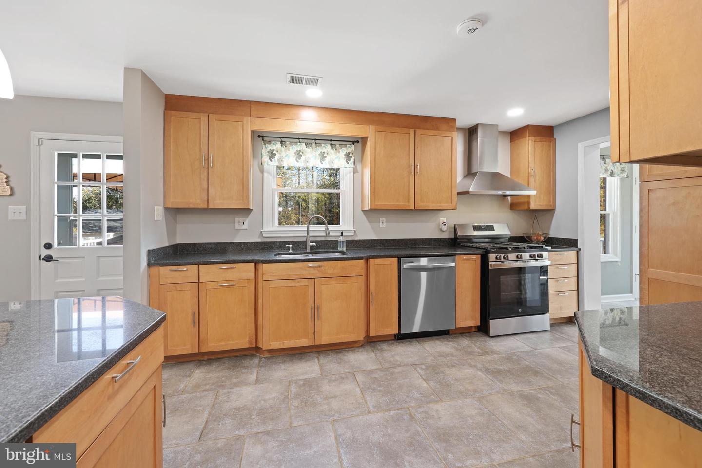 13827 SPRIGGS RD, MANASSAS, Virginia 20112, 5 Bedrooms Bedrooms, ,3 BathroomsBathrooms,Residential,For sale,13827 SPRIGGS RD,VAPW2106952 MLS # VAPW2106952 13827 SPRIGGS RD, MANASSAS, Virginia 20112, 5 Bedrooms Bedrooms, ,3 BathroomsBathrooms,Residential,For sale,13827 SPRIGGS RD,VAPW2106952 MLS # VAPW2106952