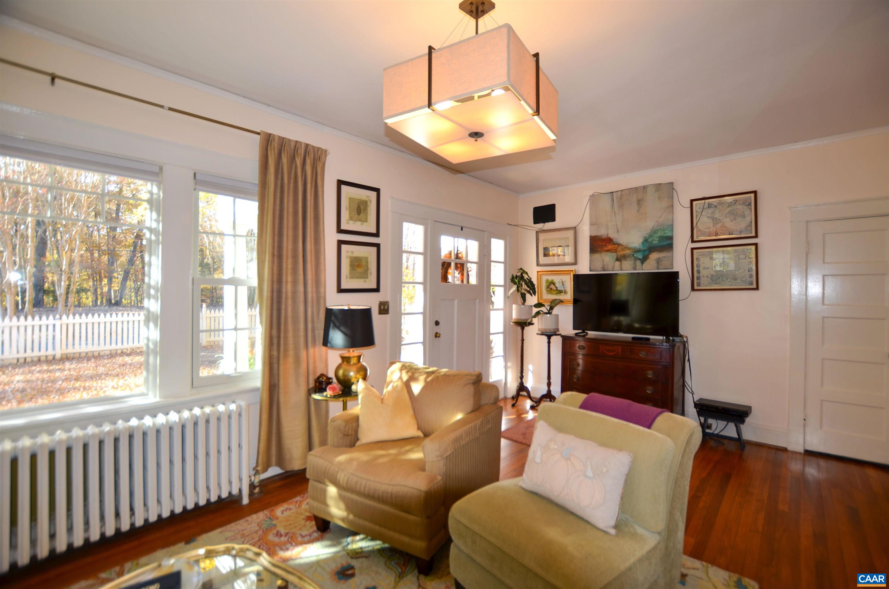 347 BREMO BLUFF RD, BREMO BLUFF, Virginia 23022, 2 Bedrooms Bedrooms, ,1 BathroomBathrooms,Residential,Charming Cottage Cutie,347 BREMO BLUFF RD,670779 MLS # 670779 347 BREMO BLUFF RD, BREMO BLUFF, Virginia 23022, 2 Bedrooms Bedrooms, ,1 BathroomBathrooms,Residential,Charming Cottage Cutie,347 BREMO BLUFF RD,670779 MLS # 670779