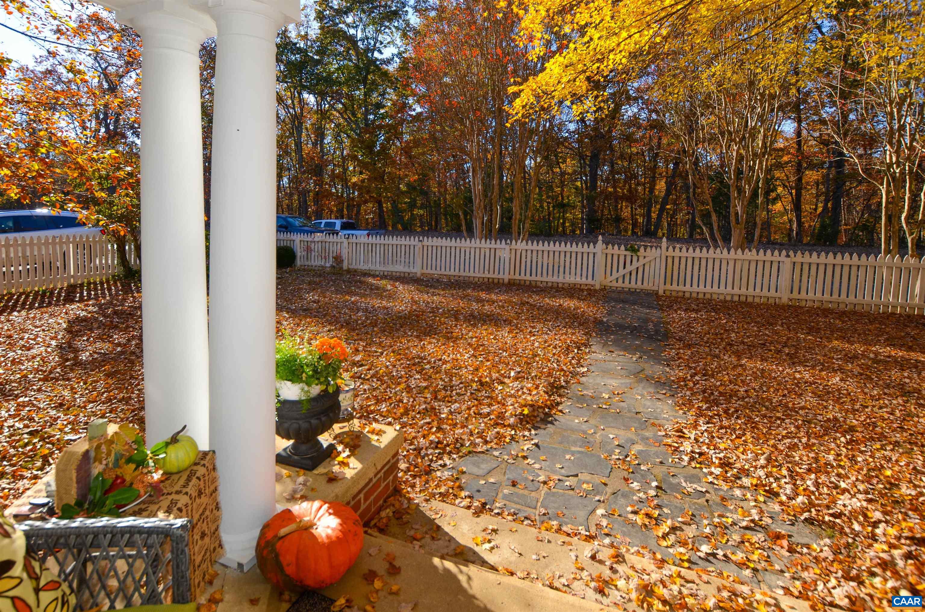 347 BREMO BLUFF RD, BREMO BLUFF, Virginia 23022, 2 Bedrooms Bedrooms, ,1 BathroomBathrooms,Residential,Charming Cottage Cutie,347 BREMO BLUFF RD,670779 MLS # 670779 347 BREMO BLUFF RD, BREMO BLUFF, Virginia 23022, 2 Bedrooms Bedrooms, ,1 BathroomBathrooms,Residential,Charming Cottage Cutie,347 BREMO BLUFF RD,670779 MLS # 670779