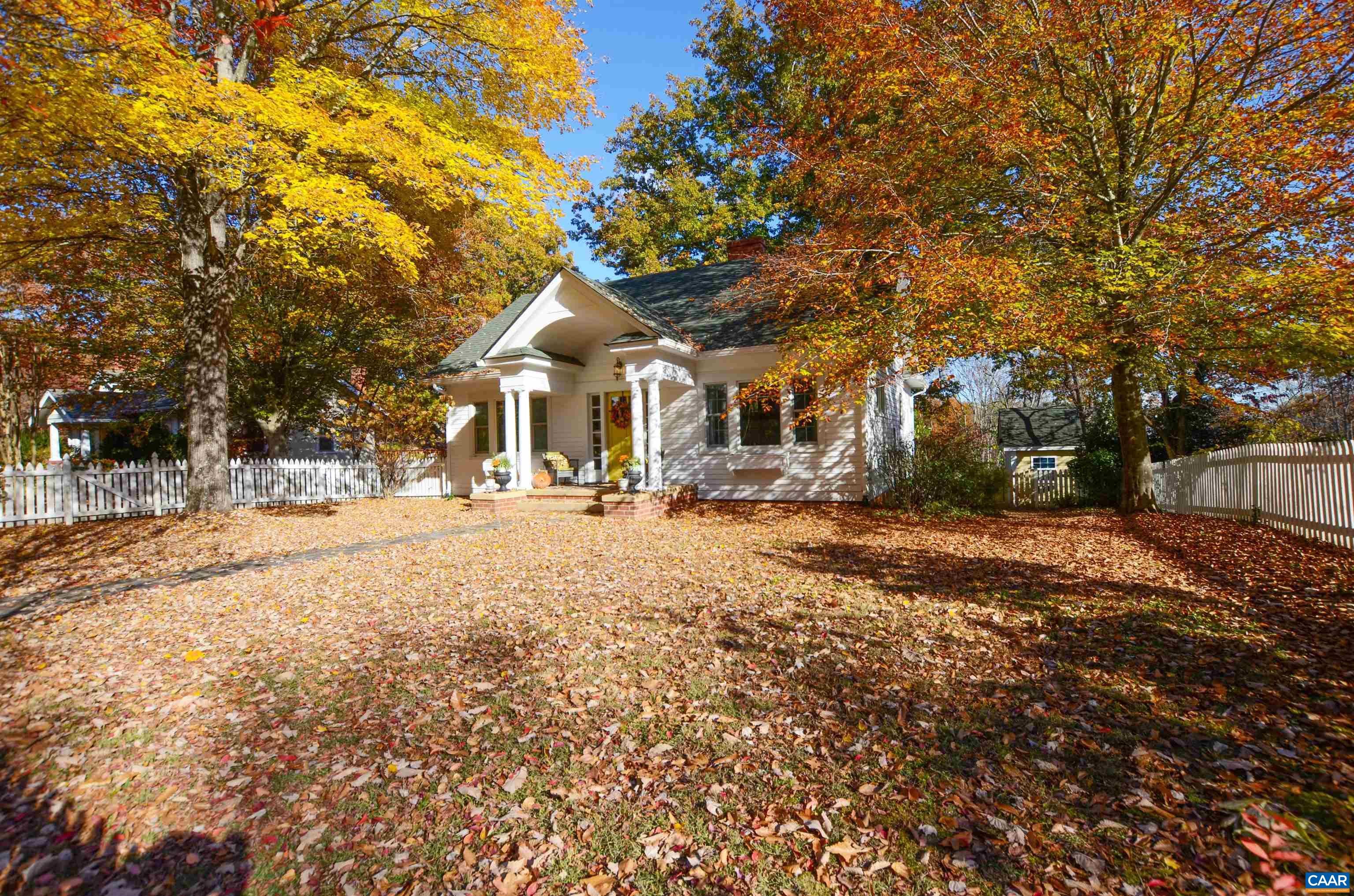 347 BREMO BLUFF RD, BREMO BLUFF, Virginia 23022, 2 Bedrooms Bedrooms, ,1 BathroomBathrooms,Residential,Charming Cottage Cutie,347 BREMO BLUFF RD,670779 MLS # 670779 347 BREMO BLUFF RD, BREMO BLUFF, Virginia 23022, 2 Bedrooms Bedrooms, ,1 BathroomBathrooms,Residential,Charming Cottage Cutie,347 BREMO BLUFF RD,670779 MLS # 670779