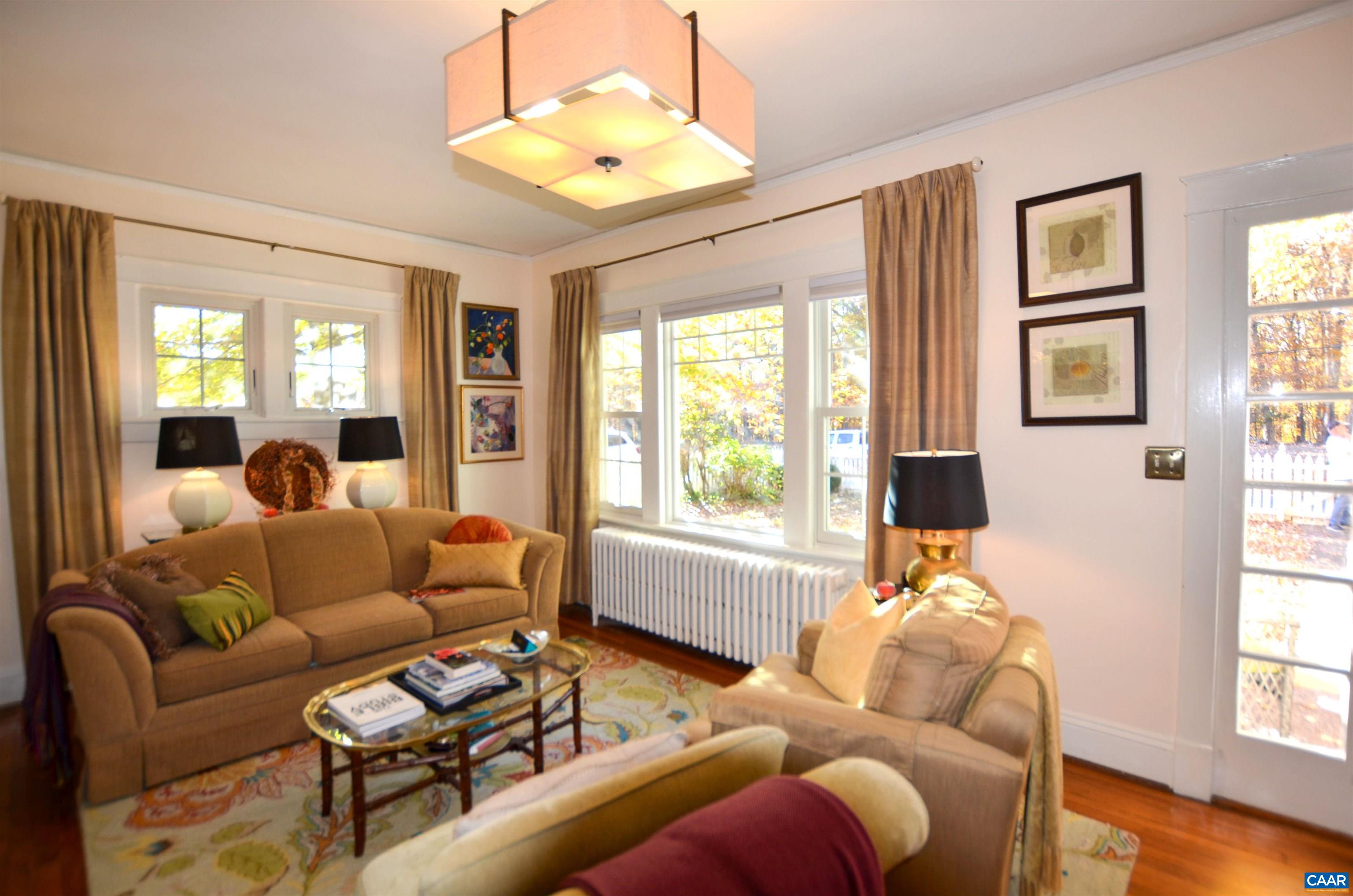 347 BREMO BLUFF RD, BREMO BLUFF, Virginia 23022, 2 Bedrooms Bedrooms, ,1 BathroomBathrooms,Residential,Charming Cottage Cutie,347 BREMO BLUFF RD,670779 MLS # 670779 347 BREMO BLUFF RD, BREMO BLUFF, Virginia 23022, 2 Bedrooms Bedrooms, ,1 BathroomBathrooms,Residential,Charming Cottage Cutie,347 BREMO BLUFF RD,670779 MLS # 670779