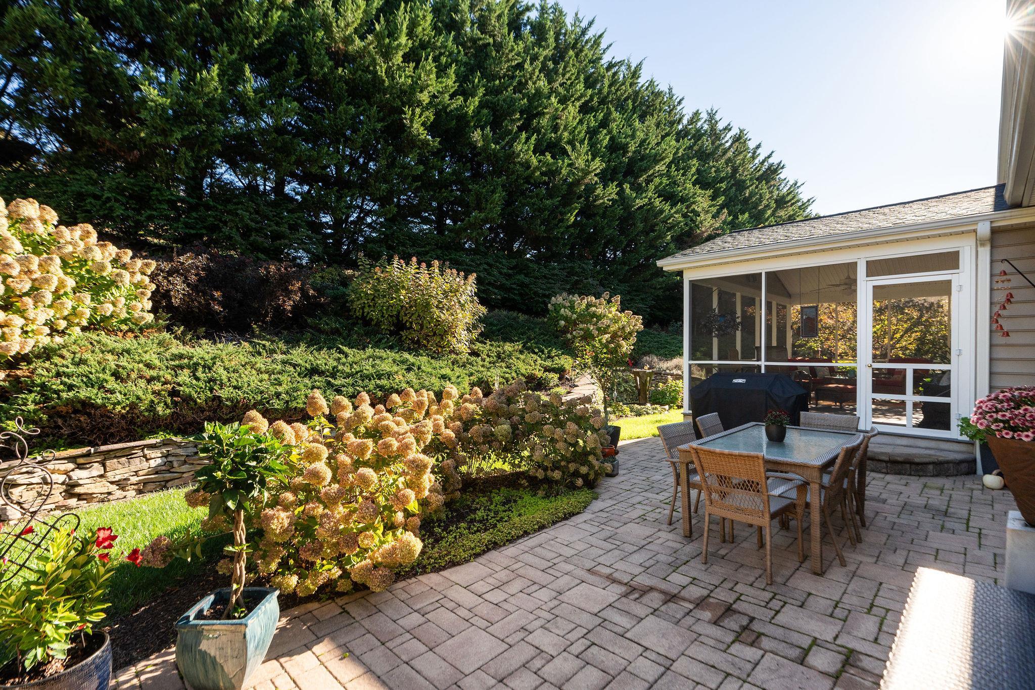 2916 PLANTATION LN, WAYNESBORO, Virginia 22980, 4 Bedrooms Bedrooms, ,3 BathroomsBathrooms,Residential,2916 PLANTATION LN,670780 MLS # 670780 2916 PLANTATION LN, WAYNESBORO, Virginia 22980, 4 Bedrooms Bedrooms, ,3 BathroomsBathrooms,Residential,2916 PLANTATION LN,670780 MLS # 670780