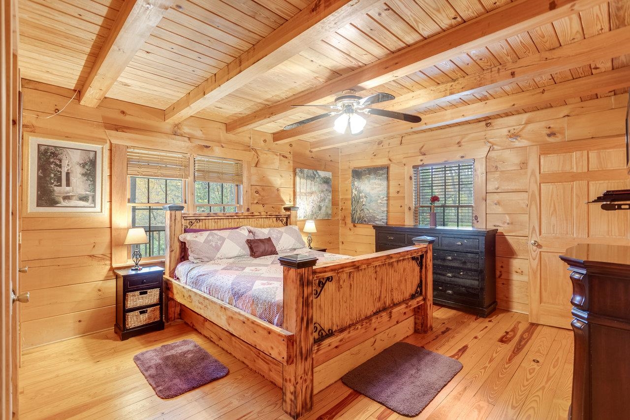 900 CROOKED RUN RD, SHENANDOAH, Virginia 22849, 2 Bedrooms Bedrooms, ,2 BathroomsBathrooms,Residential,900 CROOKED RUN RD,670781 MLS # 670781 900 CROOKED RUN RD, SHENANDOAH, Virginia 22849, 2 Bedrooms Bedrooms, ,2 BathroomsBathrooms,Residential,900 CROOKED RUN RD,670781 MLS # 670781