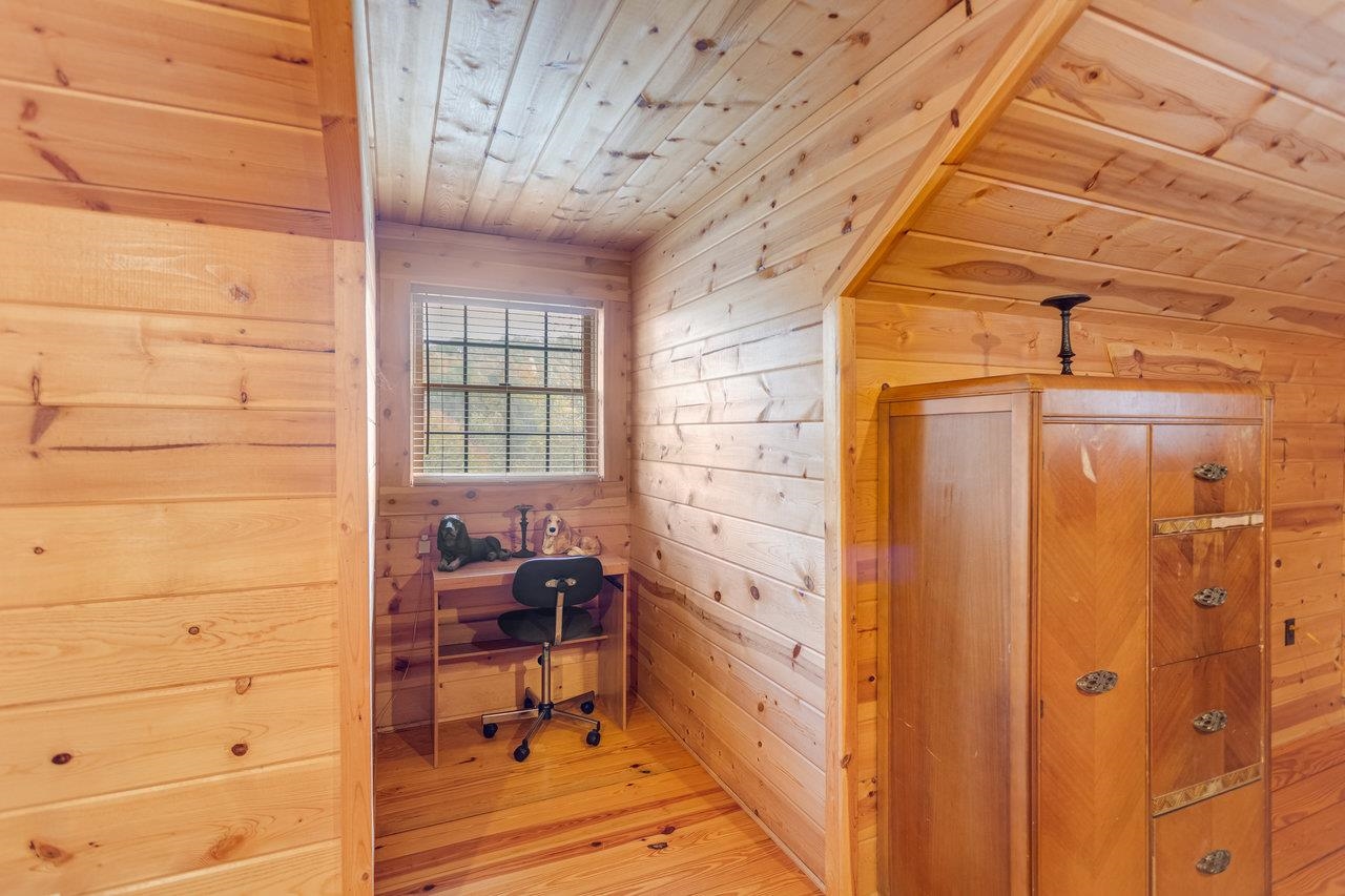 900 CROOKED RUN RD, SHENANDOAH, Virginia 22849, 2 Bedrooms Bedrooms, ,2 BathroomsBathrooms,Residential,900 CROOKED RUN RD,670781 MLS # 670781 900 CROOKED RUN RD, SHENANDOAH, Virginia 22849, 2 Bedrooms Bedrooms, ,2 BathroomsBathrooms,Residential,900 CROOKED RUN RD,670781 MLS # 670781