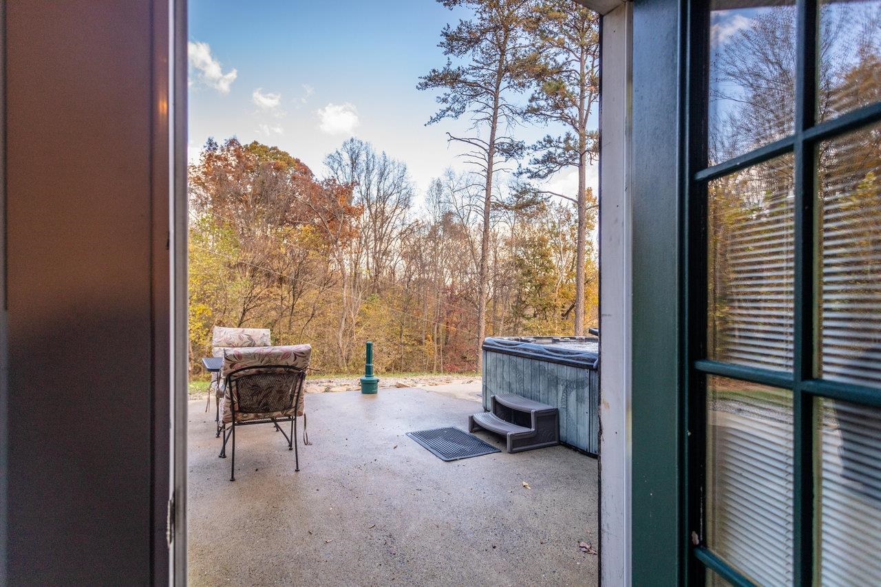 900 CROOKED RUN RD, SHENANDOAH, Virginia 22849, 2 Bedrooms Bedrooms, ,2 BathroomsBathrooms,Residential,900 CROOKED RUN RD,670781 MLS # 670781 900 CROOKED RUN RD, SHENANDOAH, Virginia 22849, 2 Bedrooms Bedrooms, ,2 BathroomsBathrooms,Residential,900 CROOKED RUN RD,670781 MLS # 670781