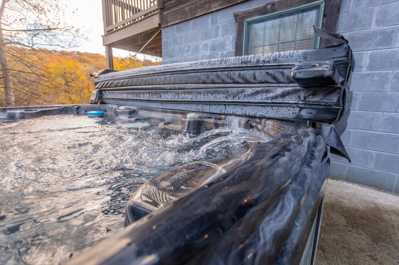 900 CROOKED RUN RD, SHENANDOAH, Virginia 22849, 2 Bedrooms Bedrooms, ,2 BathroomsBathrooms,Residential,900 CROOKED RUN RD,670781 MLS # 670781 900 CROOKED RUN RD, SHENANDOAH, Virginia 22849, 2 Bedrooms Bedrooms, ,2 BathroomsBathrooms,Residential,900 CROOKED RUN RD,670781 MLS # 670781