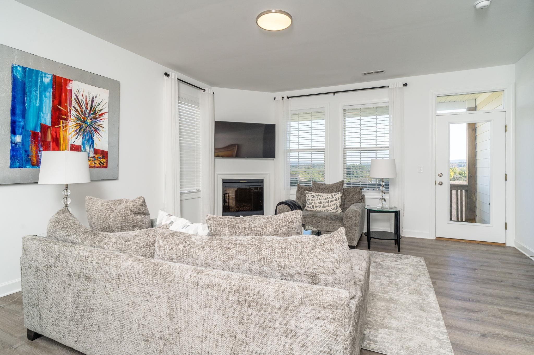 51 WINDGATE CIR, FISHERSVILLE, Virginia 22939, 2 Bedrooms Bedrooms, ,2 BathroomsBathrooms,Residential,51 WINDGATE CIR,670782 MLS # 670782 51 WINDGATE CIR, FISHERSVILLE, Virginia 22939, 2 Bedrooms Bedrooms, ,2 BathroomsBathrooms,Residential,51 WINDGATE CIR,670782 MLS # 670782