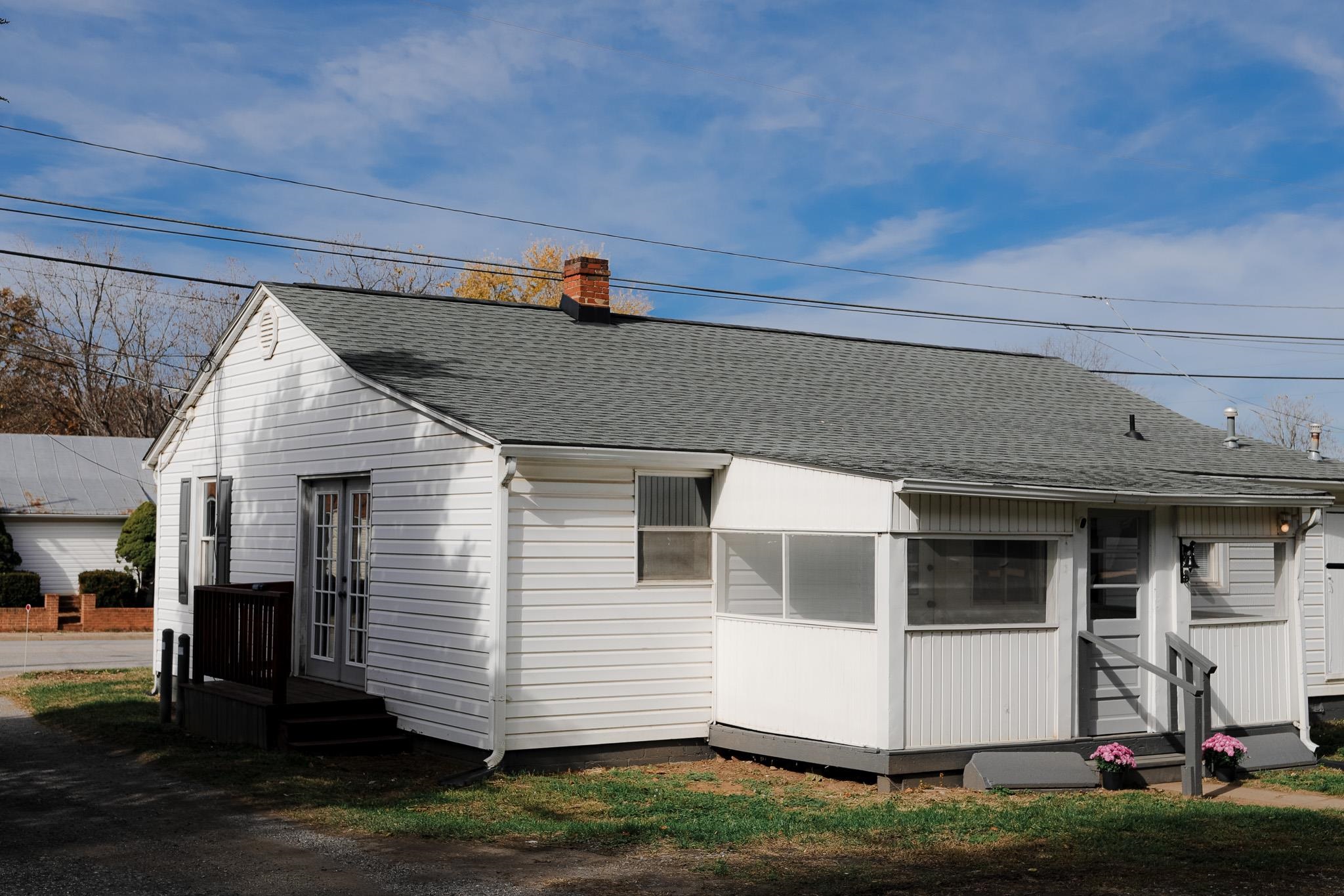 10 BRADLEY LN, WAYNESBORO, Virginia 22980, 2 Bedrooms Bedrooms, ,1 BathroomBathrooms,Residential,10 BRADLEY LN,670783 MLS # 670783 10 BRADLEY LN, WAYNESBORO, Virginia 22980, 2 Bedrooms Bedrooms, ,1 BathroomBathrooms,Residential,10 BRADLEY LN,670783 MLS # 670783