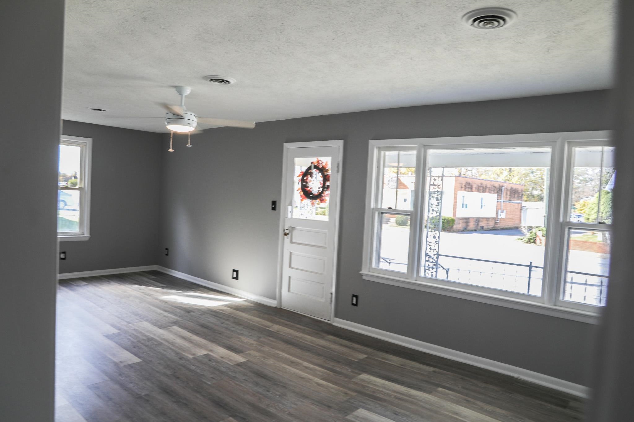 10 BRADLEY LN, WAYNESBORO, Virginia 22980, 2 Bedrooms Bedrooms, ,1 BathroomBathrooms,Residential,10 BRADLEY LN,670783 MLS # 670783 10 BRADLEY LN, WAYNESBORO, Virginia 22980, 2 Bedrooms Bedrooms, ,1 BathroomBathrooms,Residential,10 BRADLEY LN,670783 MLS # 670783