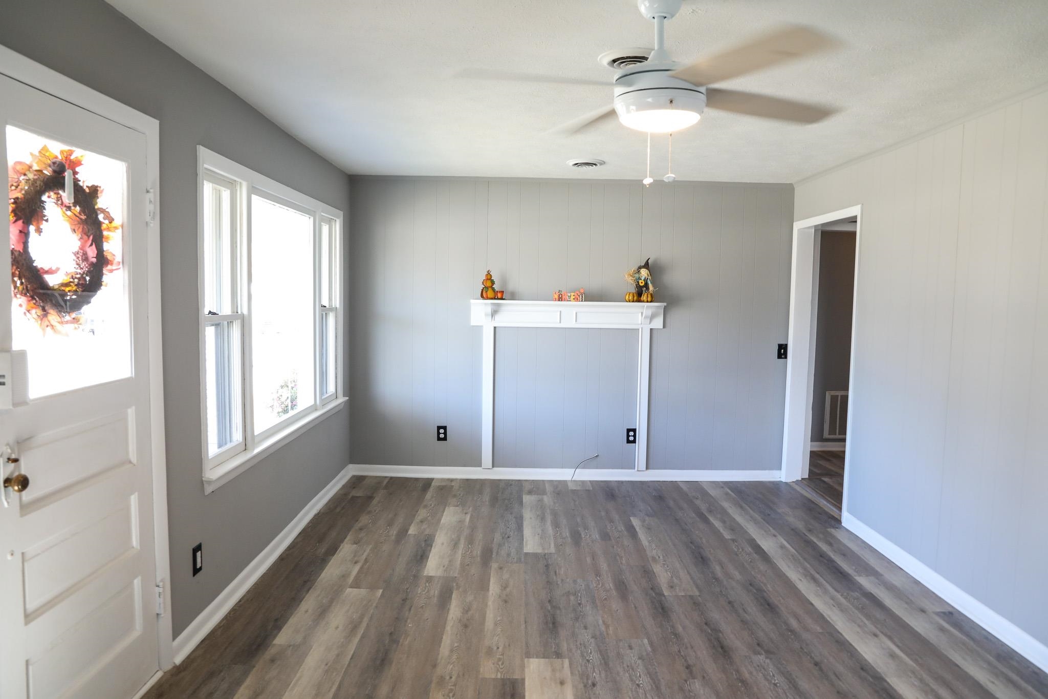 10 BRADLEY LN, WAYNESBORO, Virginia 22980, 2 Bedrooms Bedrooms, ,1 BathroomBathrooms,Residential,10 BRADLEY LN,670783 MLS # 670783 10 BRADLEY LN, WAYNESBORO, Virginia 22980, 2 Bedrooms Bedrooms, ,1 BathroomBathrooms,Residential,10 BRADLEY LN,670783 MLS # 670783