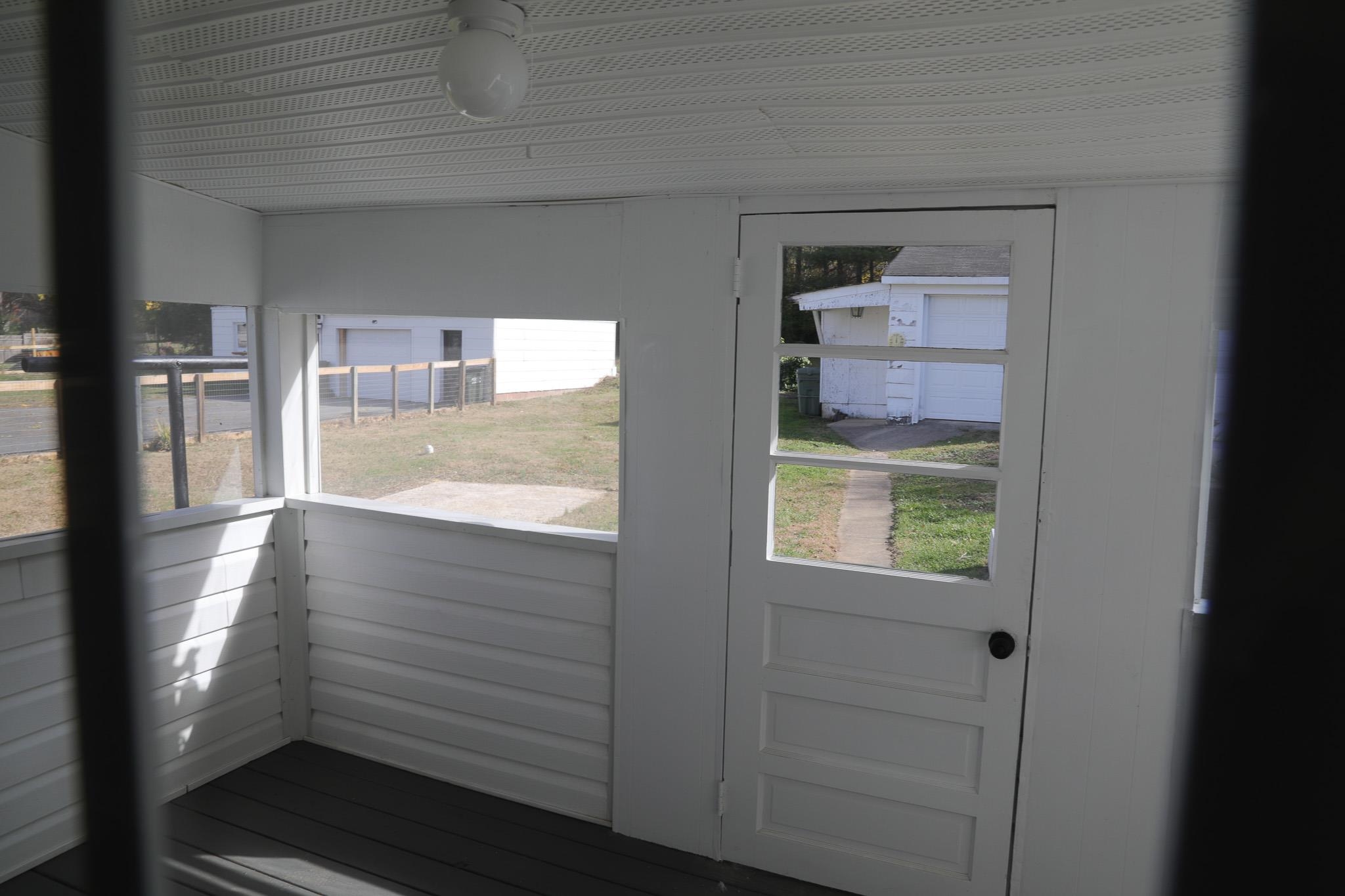 10 BRADLEY LN, WAYNESBORO, Virginia 22980, 2 Bedrooms Bedrooms, ,1 BathroomBathrooms,Residential,10 BRADLEY LN,670783 MLS # 670783 10 BRADLEY LN, WAYNESBORO, Virginia 22980, 2 Bedrooms Bedrooms, ,1 BathroomBathrooms,Residential,10 BRADLEY LN,670783 MLS # 670783