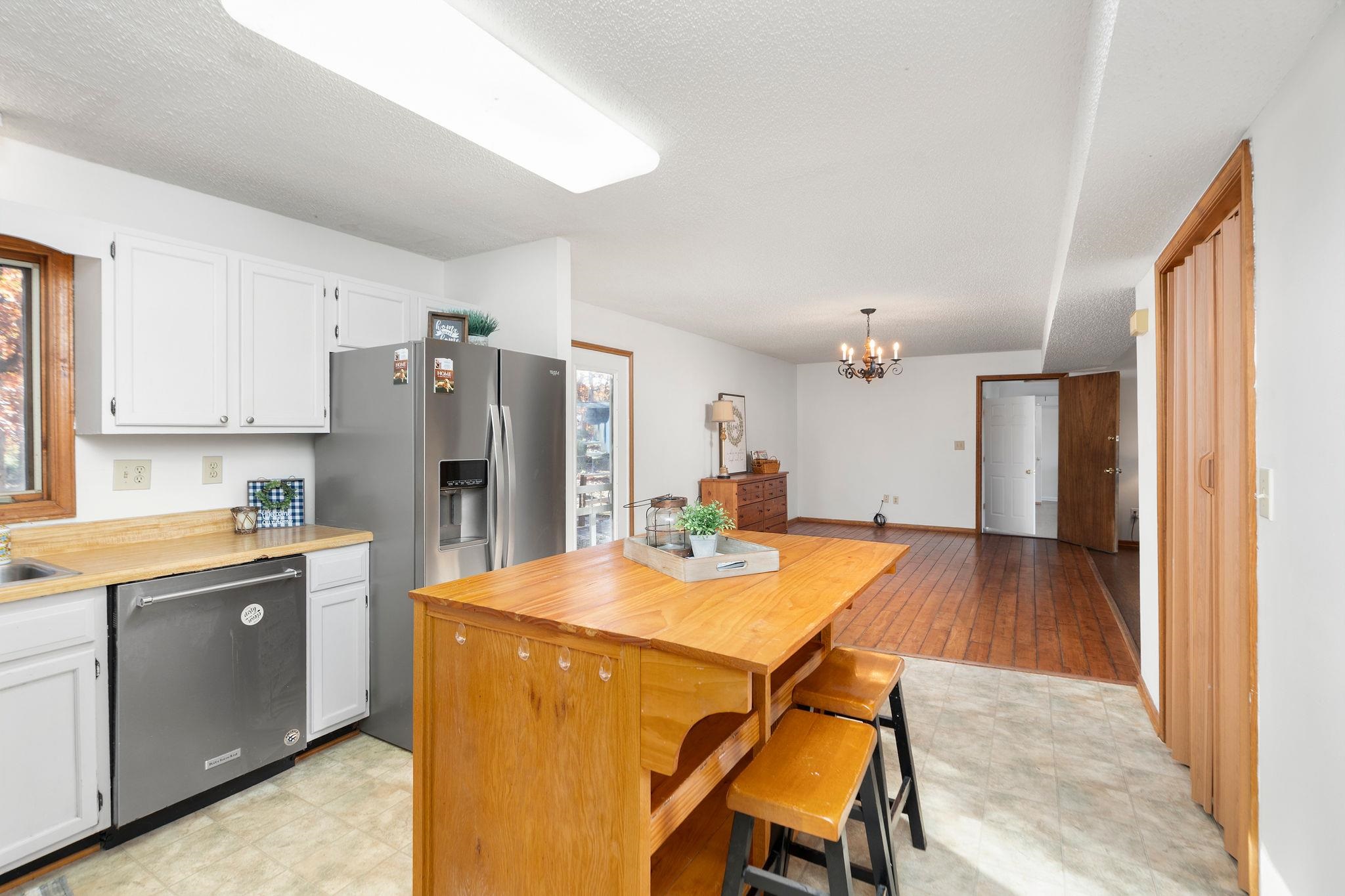 150 FALLING ROCK DR, STUARTS DRAFT, Virginia 24477, 3 Bedrooms Bedrooms, ,2 BathroomsBathrooms,Residential,150 FALLING ROCK DR,670784 MLS # 670784 150 FALLING ROCK DR, STUARTS DRAFT, Virginia 24477, 3 Bedrooms Bedrooms, ,2 BathroomsBathrooms,Residential,150 FALLING ROCK DR,670784 MLS # 670784