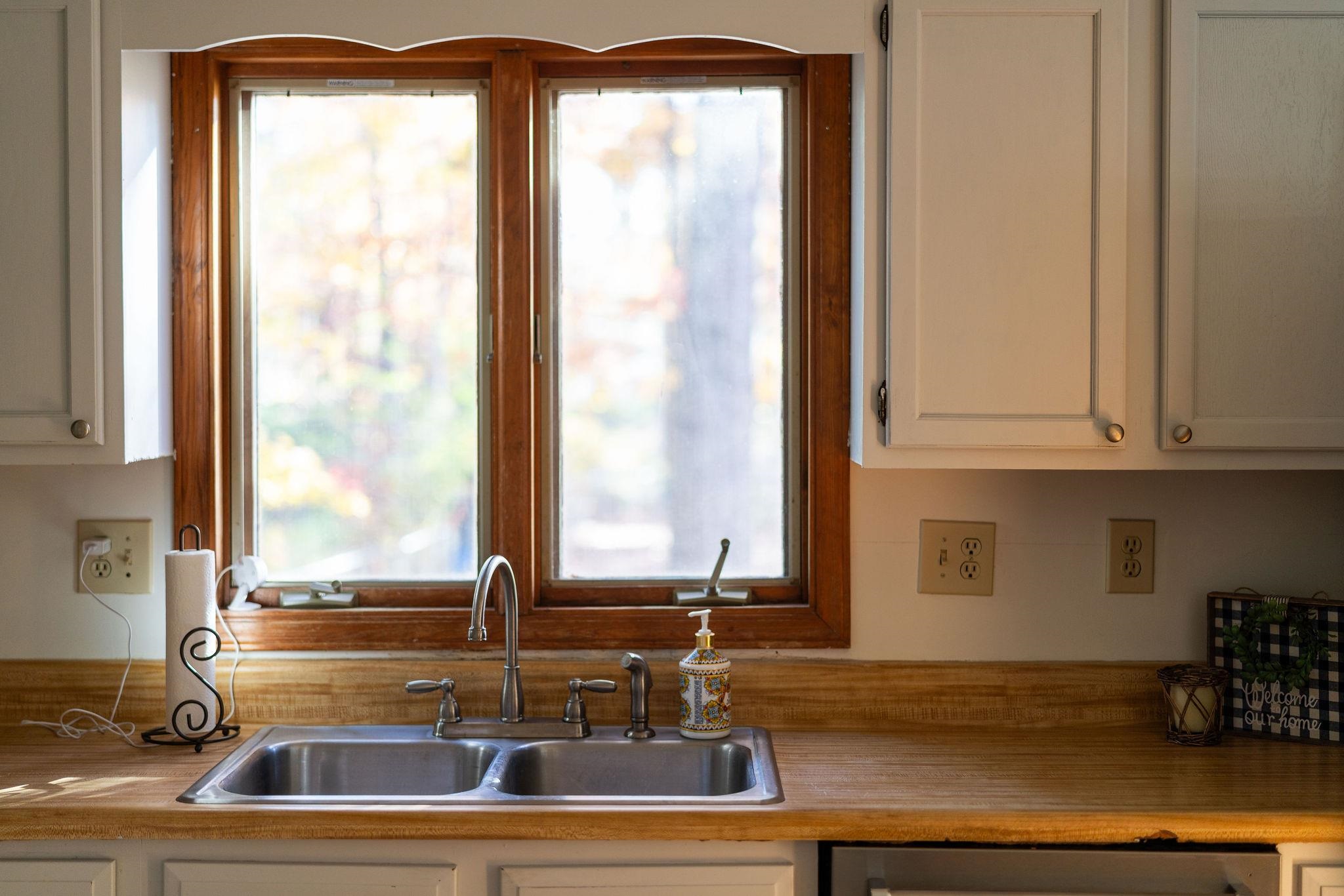 150 FALLING ROCK DR, STUARTS DRAFT, Virginia 24477, 3 Bedrooms Bedrooms, ,2 BathroomsBathrooms,Residential,150 FALLING ROCK DR,670784 MLS # 670784 150 FALLING ROCK DR, STUARTS DRAFT, Virginia 24477, 3 Bedrooms Bedrooms, ,2 BathroomsBathrooms,Residential,150 FALLING ROCK DR,670784 MLS # 670784