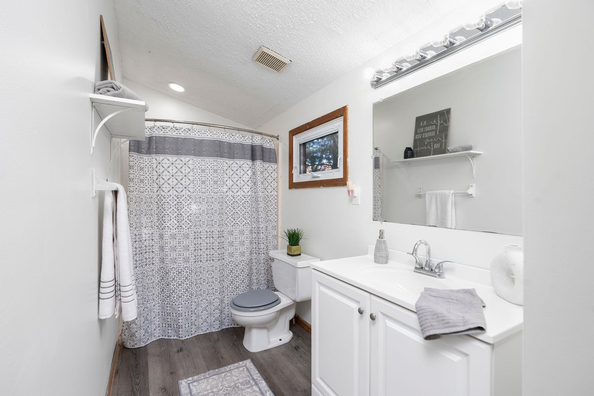 150 FALLING ROCK DR, STUARTS DRAFT, Virginia 24477, 3 Bedrooms Bedrooms, ,2 BathroomsBathrooms,Residential,150 FALLING ROCK DR,670784 MLS # 670784 150 FALLING ROCK DR, STUARTS DRAFT, Virginia 24477, 3 Bedrooms Bedrooms, ,2 BathroomsBathrooms,Residential,150 FALLING ROCK DR,670784 MLS # 670784