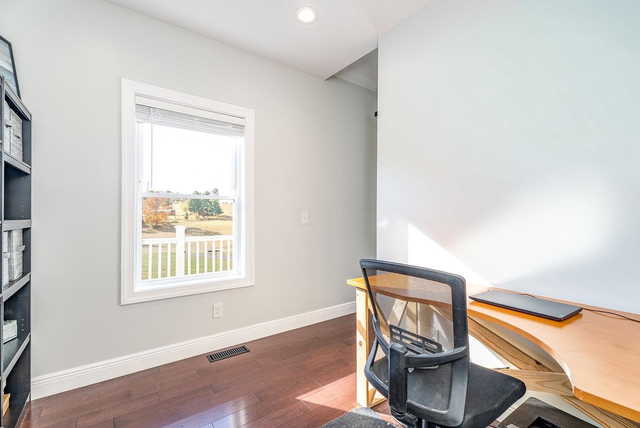 3115 LAIRDS KNOB DR, KEEZLETOWN, Virginia 22832, 3 Bedrooms Bedrooms, ,3 BathroomsBathrooms,Residential,3115 LAIRDS KNOB DR,670785 MLS # 670785 3115 LAIRDS KNOB DR, KEEZLETOWN, Virginia 22832, 3 Bedrooms Bedrooms, ,3 BathroomsBathrooms,Residential,3115 LAIRDS KNOB DR,670785 MLS # 670785