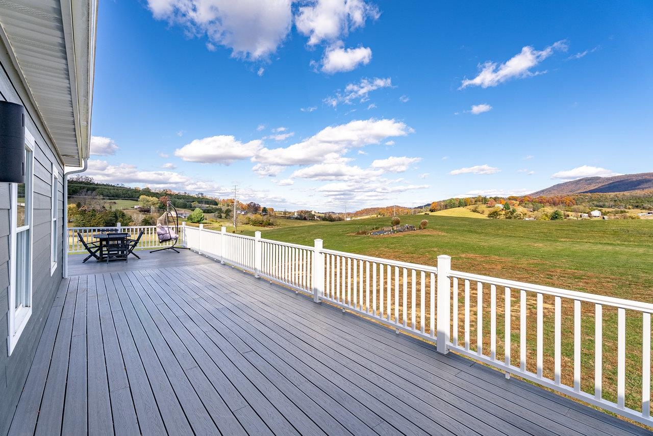 3115 LAIRDS KNOB DR, KEEZLETOWN, Virginia 22832, 3 Bedrooms Bedrooms, ,3 BathroomsBathrooms,Residential,3115 LAIRDS KNOB DR,670785 MLS # 670785 3115 LAIRDS KNOB DR, KEEZLETOWN, Virginia 22832, 3 Bedrooms Bedrooms, ,3 BathroomsBathrooms,Residential,3115 LAIRDS KNOB DR,670785 MLS # 670785