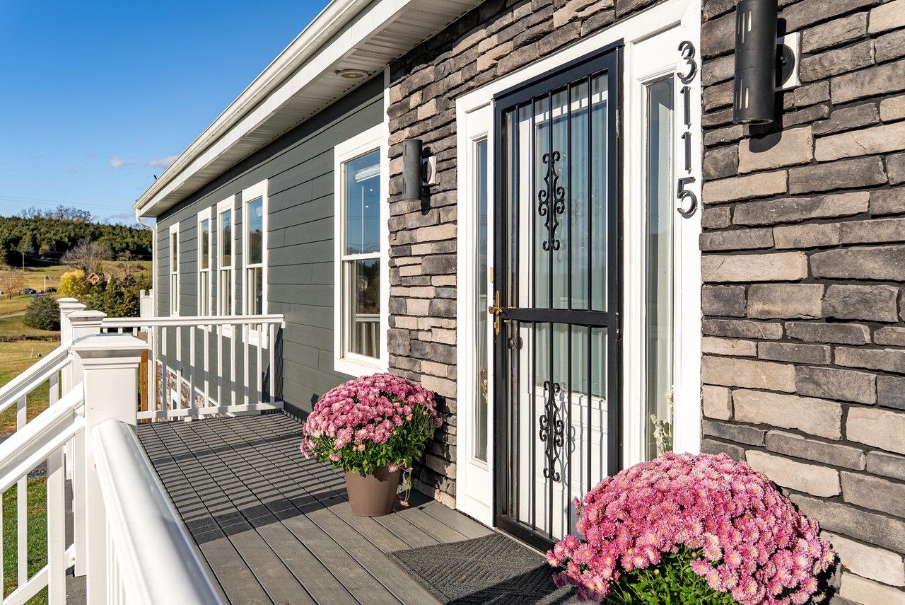 3115 LAIRDS KNOB DR, KEEZLETOWN, Virginia 22832, 3 Bedrooms Bedrooms, ,3 BathroomsBathrooms,Residential,3115 LAIRDS KNOB DR,670785 MLS # 670785 3115 LAIRDS KNOB DR, KEEZLETOWN, Virginia 22832, 3 Bedrooms Bedrooms, ,3 BathroomsBathrooms,Residential,3115 LAIRDS KNOB DR,670785 MLS # 670785