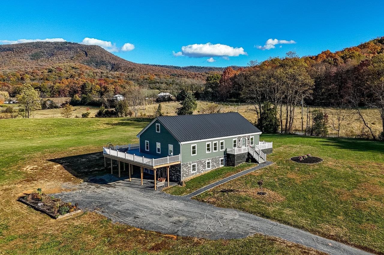 3115 LAIRDS KNOB DR, KEEZLETOWN, Virginia 22832, 3 Bedrooms Bedrooms, ,3 BathroomsBathrooms,Residential,3115 LAIRDS KNOB DR,670785 MLS # 670785 3115 LAIRDS KNOB DR, KEEZLETOWN, Virginia 22832, 3 Bedrooms Bedrooms, ,3 BathroomsBathrooms,Residential,3115 LAIRDS KNOB DR,670785 MLS # 670785