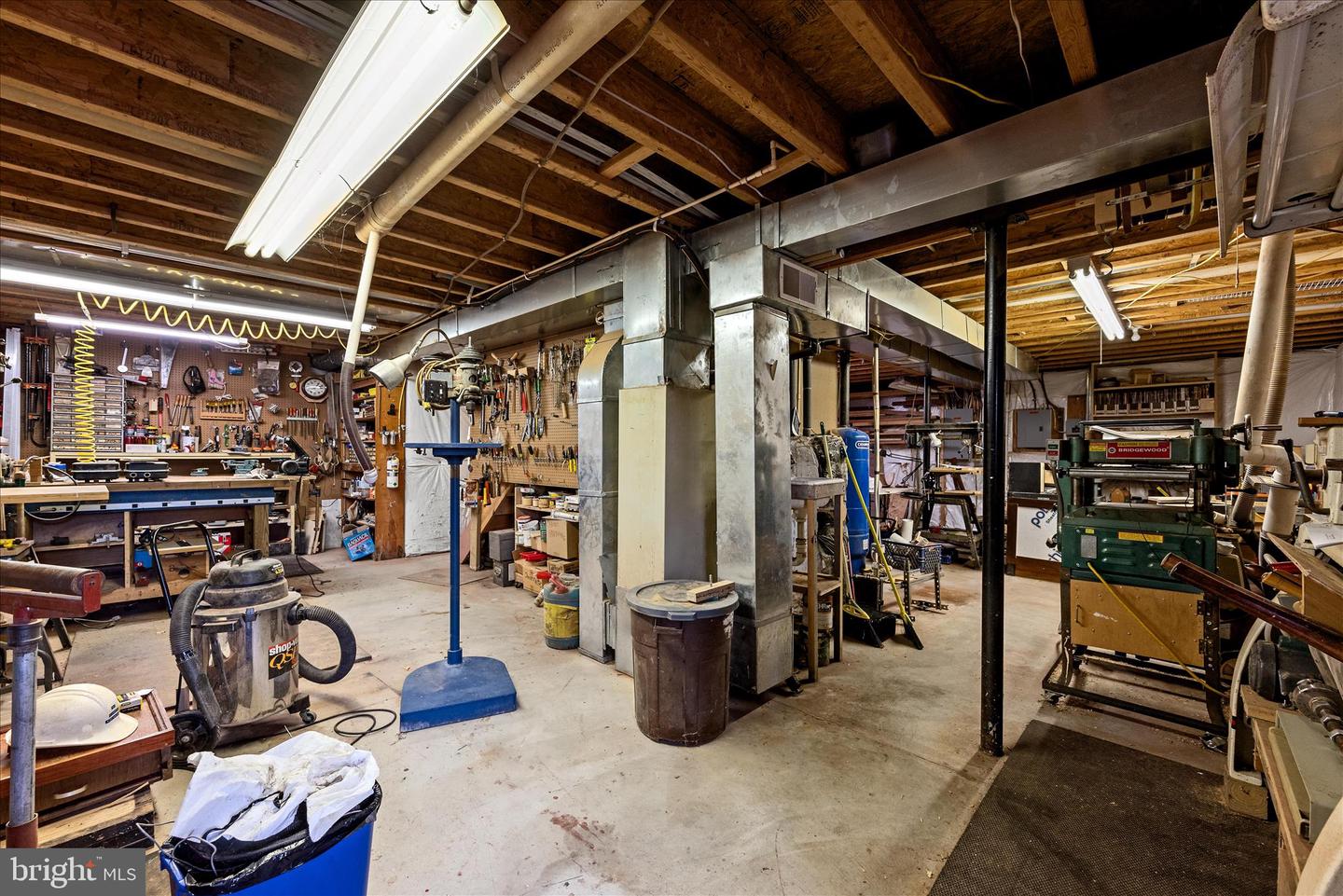 4403 BACK MOUNTAIN RD, WINCHESTER, Virginia 22602, 3 Bedrooms Bedrooms, ,2 BathroomsBathrooms,Residential,For sale,4403 BACK MOUNTAIN RD,VAFV2037762 MLS # VAFV2037762 4403 BACK MOUNTAIN RD, WINCHESTER, Virginia 22602, 3 Bedrooms Bedrooms, ,2 BathroomsBathrooms,Residential,For sale,4403 BACK MOUNTAIN RD,VAFV2037762 MLS # VAFV2037762