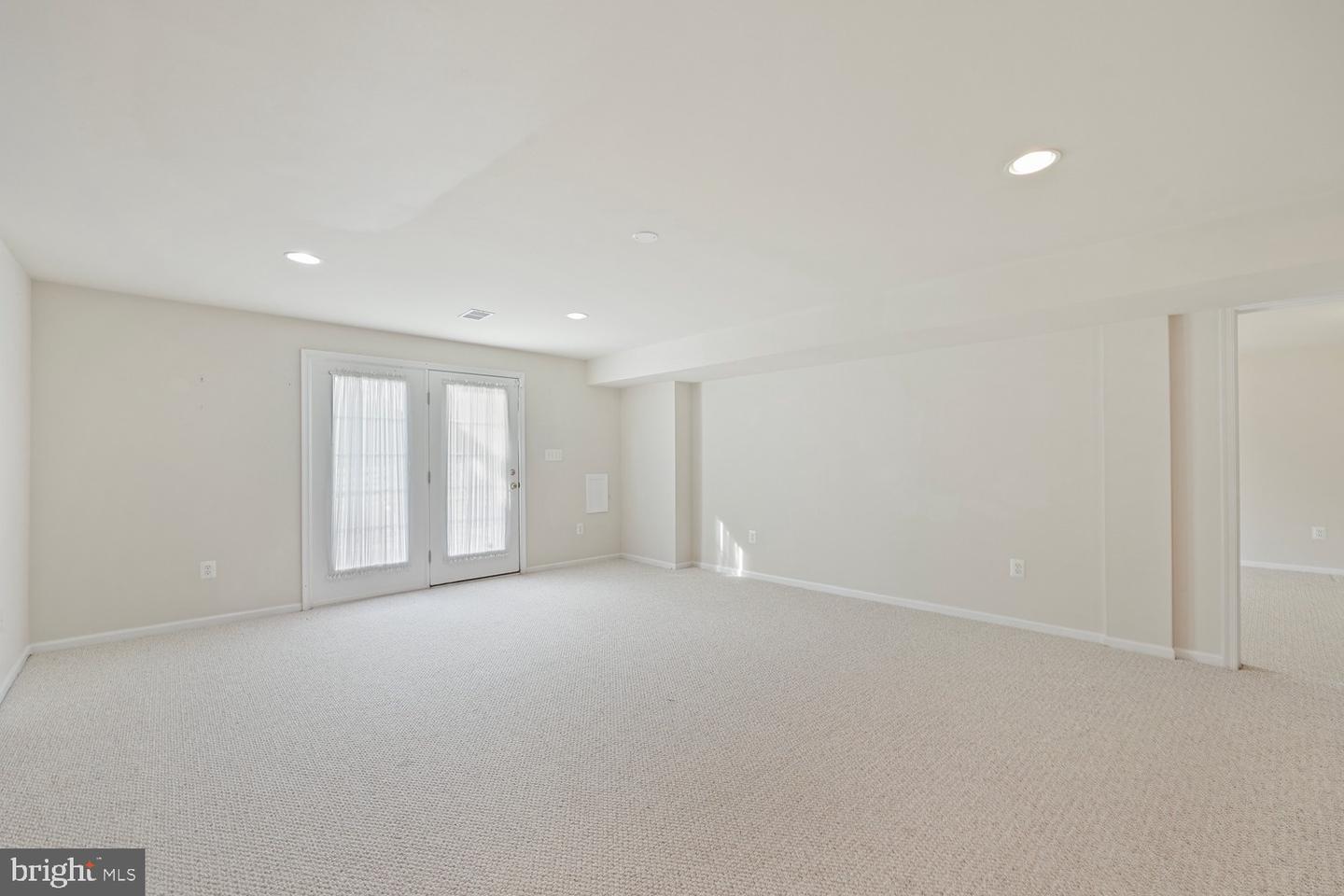 609 S MAPLE AVE, PURCELLVILLE, Virginia 20132, 4 Bedrooms Bedrooms, ,3 BathroomsBathrooms,Residential,For sale,609 S MAPLE AVE,VALO2110148 MLS # VALO2110148 609 S MAPLE AVE, PURCELLVILLE, Virginia 20132, 4 Bedrooms Bedrooms, ,3 BathroomsBathrooms,Residential,For sale,609 S MAPLE AVE,VALO2110148 MLS # VALO2110148