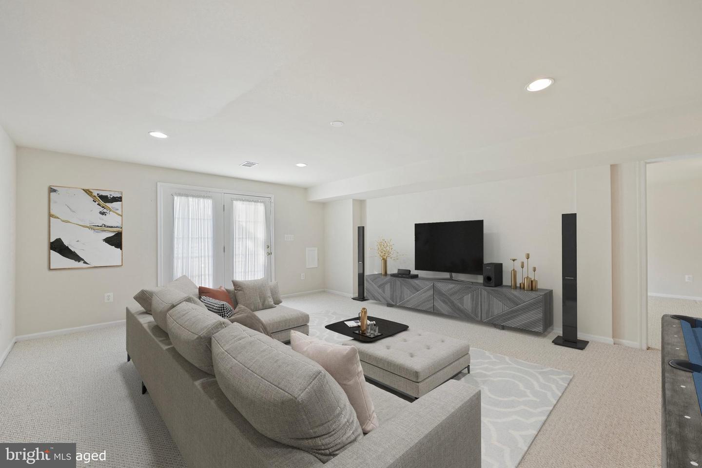 609 S MAPLE AVE, PURCELLVILLE, Virginia 20132, 4 Bedrooms Bedrooms, ,3 BathroomsBathrooms,Residential,For sale,609 S MAPLE AVE,VALO2110148 MLS # VALO2110148 609 S MAPLE AVE, PURCELLVILLE, Virginia 20132, 4 Bedrooms Bedrooms, ,3 BathroomsBathrooms,Residential,For sale,609 S MAPLE AVE,VALO2110148 MLS # VALO2110148