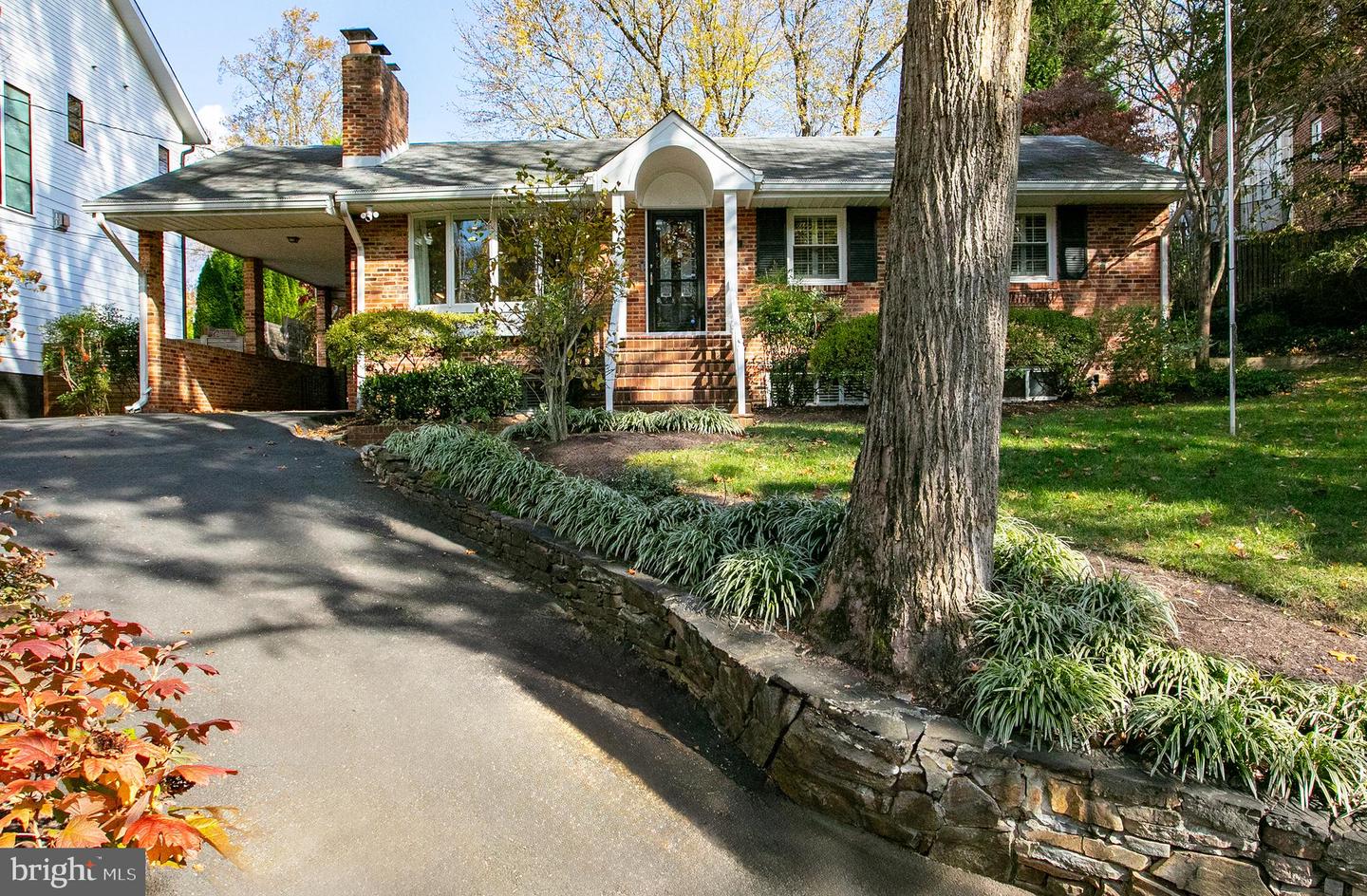 4021 N RICHMOND ST, ARLINGTON, Virginia 22207, 4 Bedrooms Bedrooms, ,3 BathroomsBathrooms,Residential,For sale,4021 N RICHMOND ST,VAAR2065596 MLS # VAAR2065596 4021 N RICHMOND ST, ARLINGTON, Virginia 22207, 4 Bedrooms Bedrooms, ,3 BathroomsBathrooms,Residential,For sale,4021 N RICHMOND ST,VAAR2065596 MLS # VAAR2065596