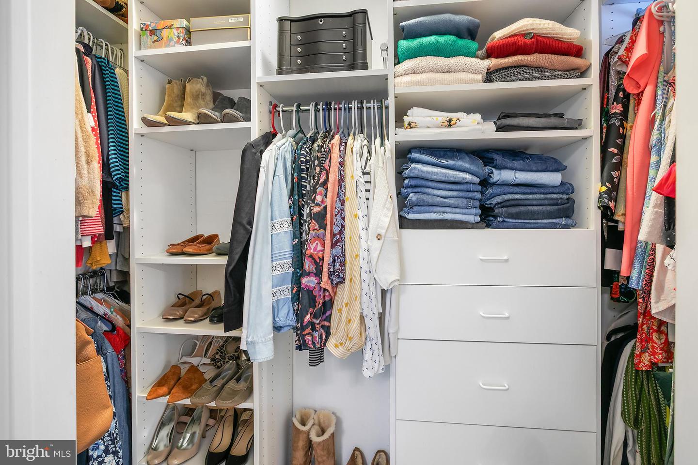 4021 N RICHMOND ST, ARLINGTON, Virginia 22207, 4 Bedrooms Bedrooms, ,3 BathroomsBathrooms,Residential,For sale,4021 N RICHMOND ST,VAAR2065596 MLS # VAAR2065596 4021 N RICHMOND ST, ARLINGTON, Virginia 22207, 4 Bedrooms Bedrooms, ,3 BathroomsBathrooms,Residential,For sale,4021 N RICHMOND ST,VAAR2065596 MLS # VAAR2065596