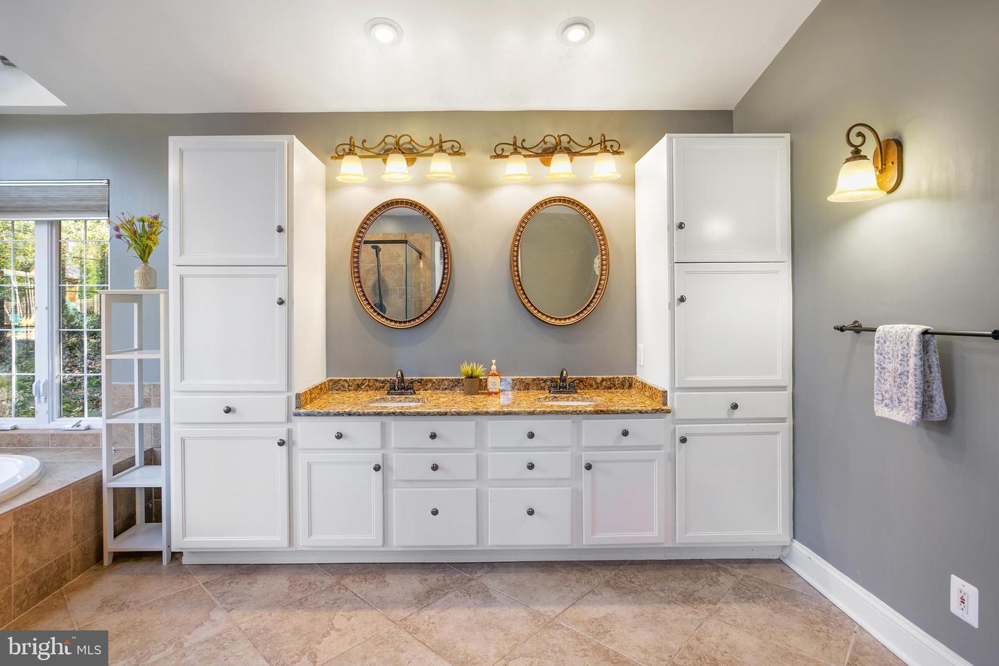 4021 N RICHMOND ST, ARLINGTON, Virginia 22207, 4 Bedrooms Bedrooms, ,3 BathroomsBathrooms,Residential,For sale,4021 N RICHMOND ST,VAAR2065596 MLS # VAAR2065596 4021 N RICHMOND ST, ARLINGTON, Virginia 22207, 4 Bedrooms Bedrooms, ,3 BathroomsBathrooms,Residential,For sale,4021 N RICHMOND ST,VAAR2065596 MLS # VAAR2065596