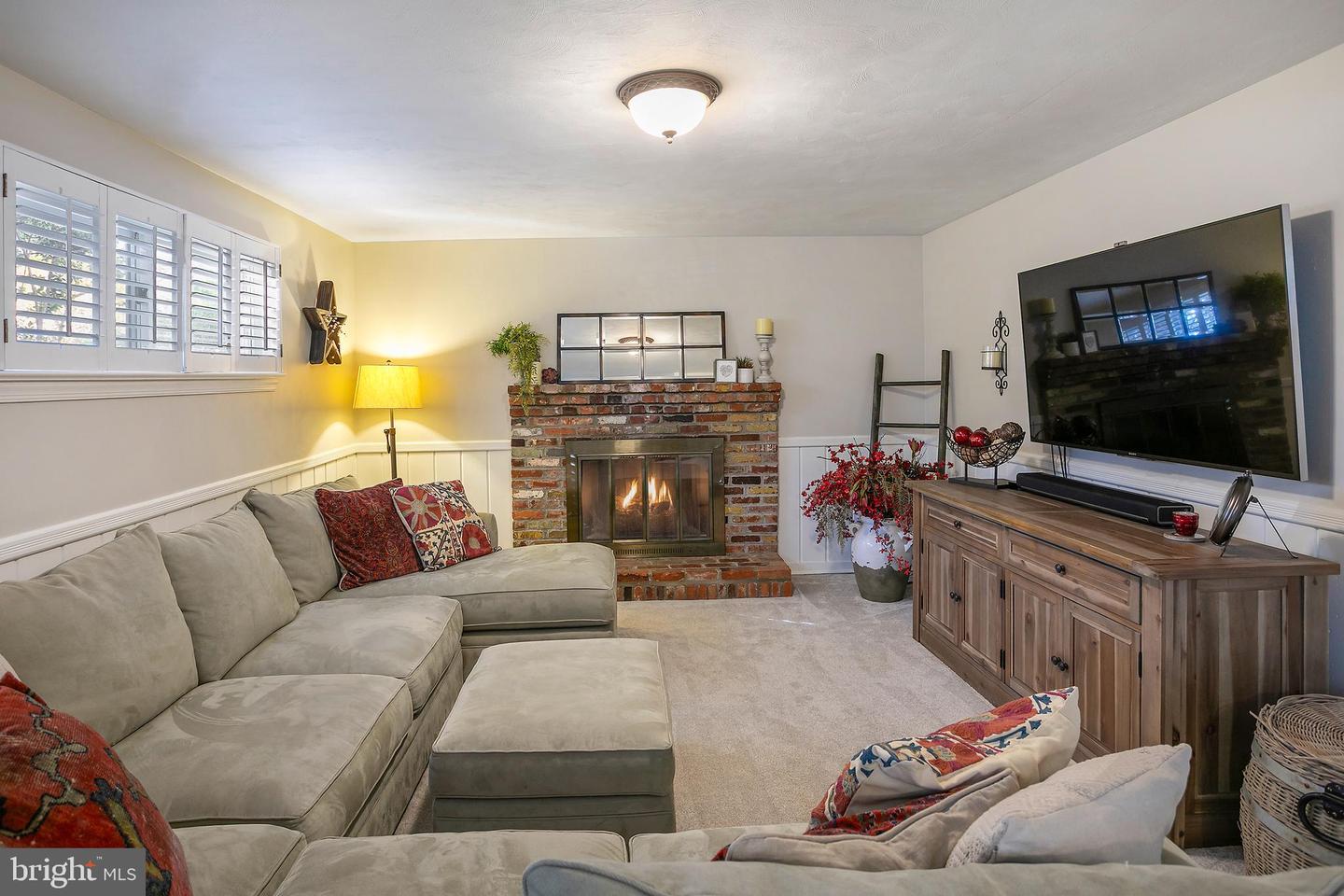 4021 N RICHMOND ST, ARLINGTON, Virginia 22207, 4 Bedrooms Bedrooms, ,3 BathroomsBathrooms,Residential,For sale,4021 N RICHMOND ST,VAAR2065596 MLS # VAAR2065596 4021 N RICHMOND ST, ARLINGTON, Virginia 22207, 4 Bedrooms Bedrooms, ,3 BathroomsBathrooms,Residential,For sale,4021 N RICHMOND ST,VAAR2065596 MLS # VAAR2065596