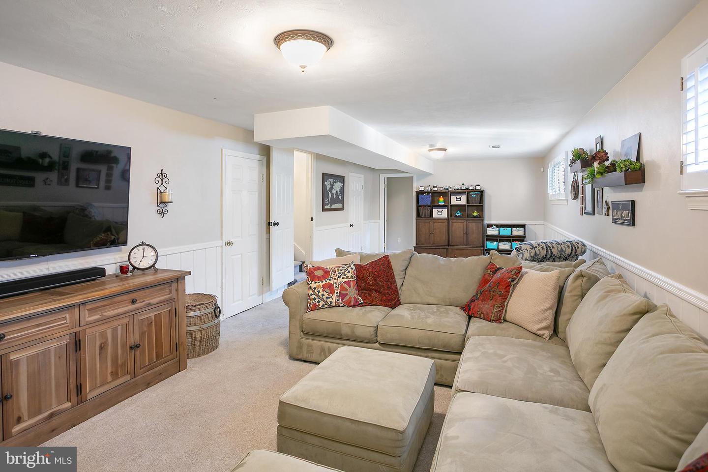 4021 N RICHMOND ST, ARLINGTON, Virginia 22207, 4 Bedrooms Bedrooms, ,3 BathroomsBathrooms,Residential,For sale,4021 N RICHMOND ST,VAAR2065596 MLS # VAAR2065596 4021 N RICHMOND ST, ARLINGTON, Virginia 22207, 4 Bedrooms Bedrooms, ,3 BathroomsBathrooms,Residential,For sale,4021 N RICHMOND ST,VAAR2065596 MLS # VAAR2065596