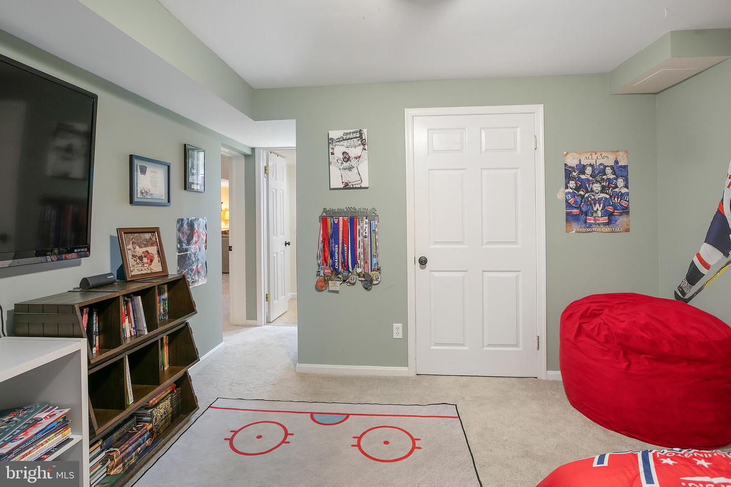 4021 N RICHMOND ST, ARLINGTON, Virginia 22207, 4 Bedrooms Bedrooms, ,3 BathroomsBathrooms,Residential,For sale,4021 N RICHMOND ST,VAAR2065596 MLS # VAAR2065596 4021 N RICHMOND ST, ARLINGTON, Virginia 22207, 4 Bedrooms Bedrooms, ,3 BathroomsBathrooms,Residential,For sale,4021 N RICHMOND ST,VAAR2065596 MLS # VAAR2065596