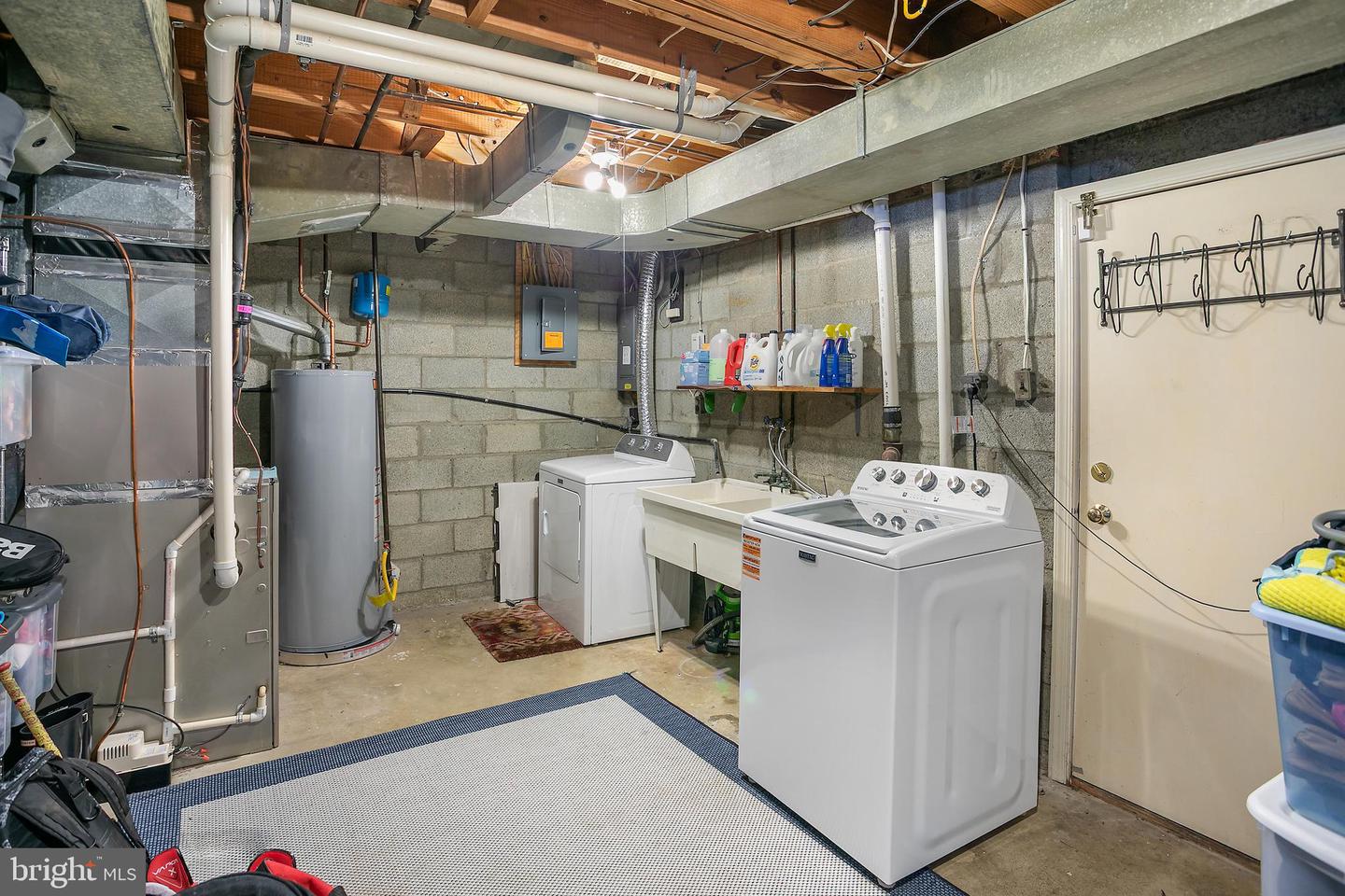 4021 N RICHMOND ST, ARLINGTON, Virginia 22207, 4 Bedrooms Bedrooms, ,3 BathroomsBathrooms,Residential,For sale,4021 N RICHMOND ST,VAAR2065596 MLS # VAAR2065596 4021 N RICHMOND ST, ARLINGTON, Virginia 22207, 4 Bedrooms Bedrooms, ,3 BathroomsBathrooms,Residential,For sale,4021 N RICHMOND ST,VAAR2065596 MLS # VAAR2065596